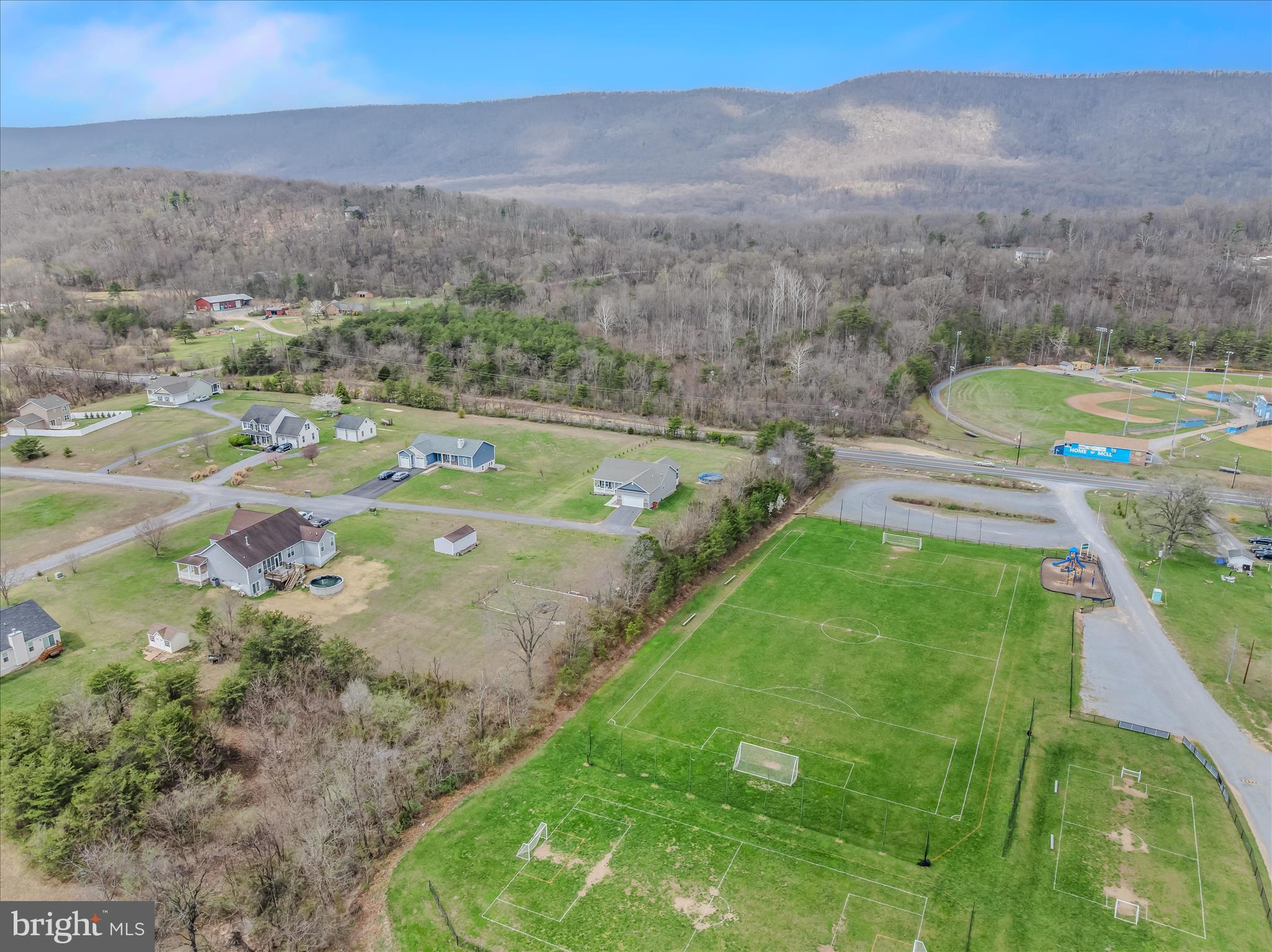 POINT VIEW ESTATES - Residential