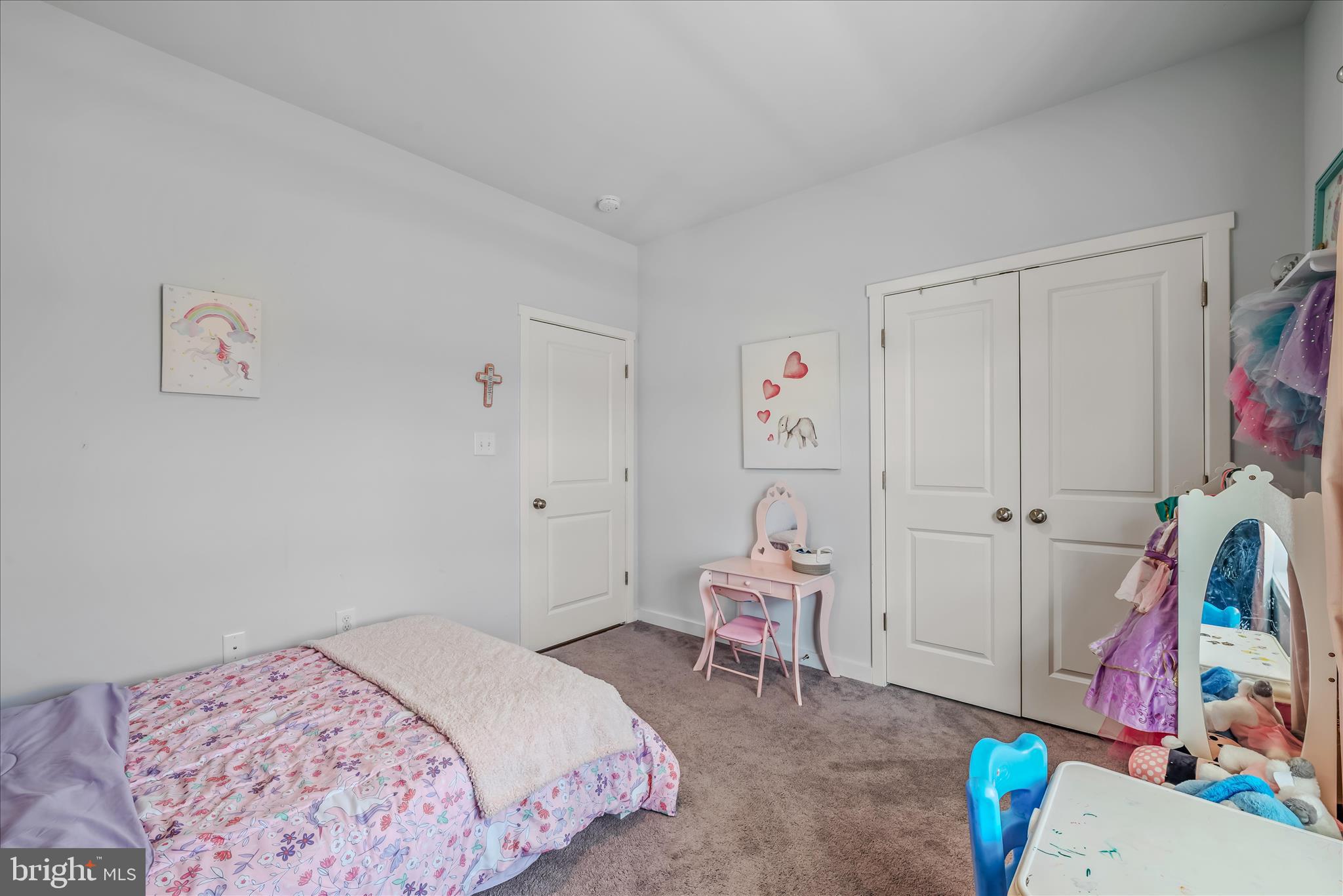 POINT VIEW ESTATES - Residential