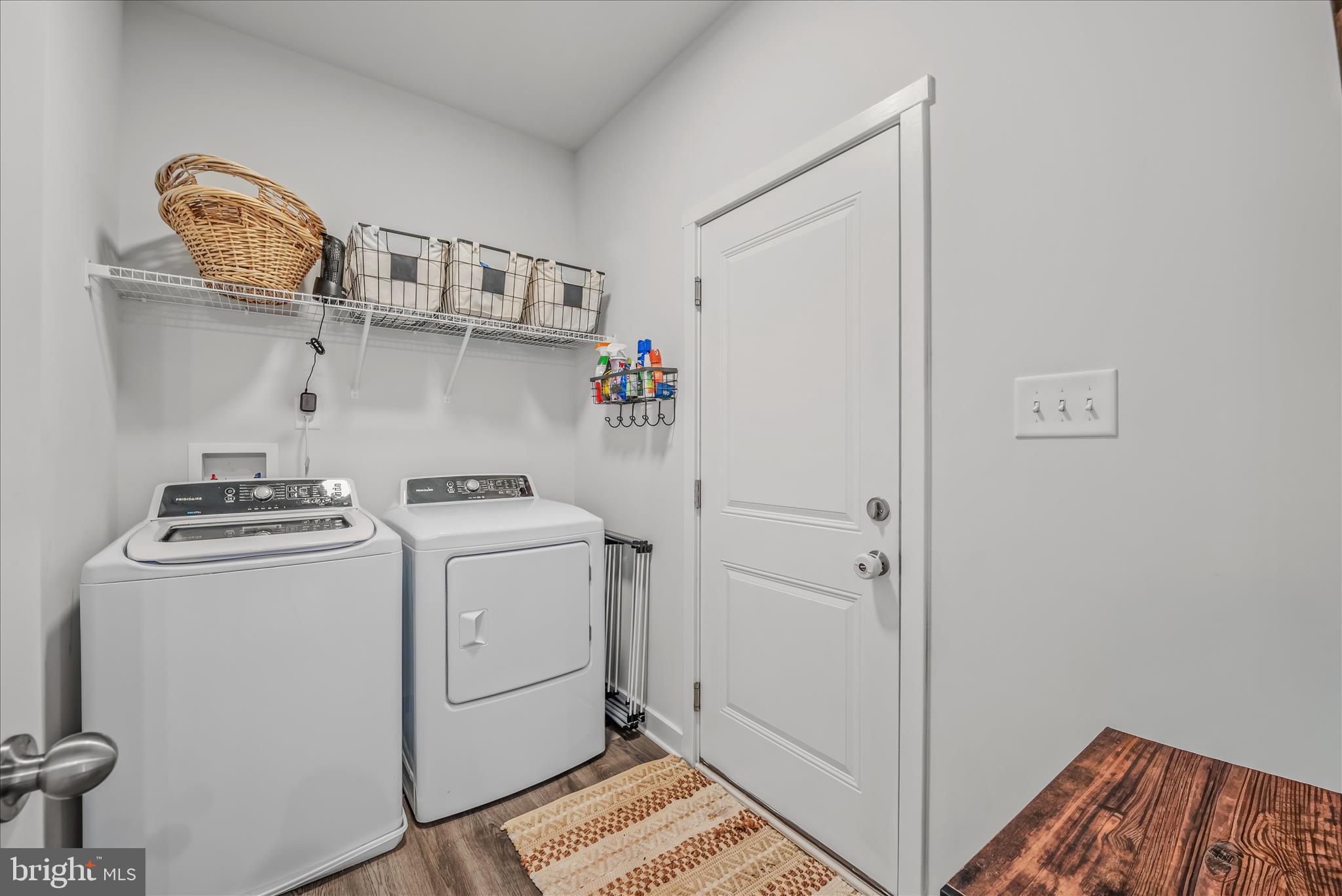 POINT VIEW ESTATES - Residential