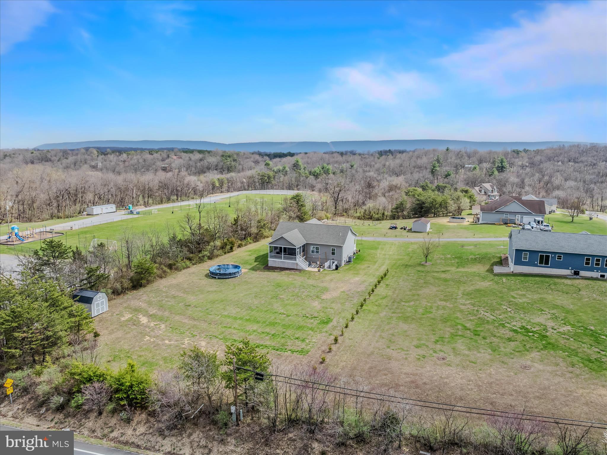 POINT VIEW ESTATES - Residential