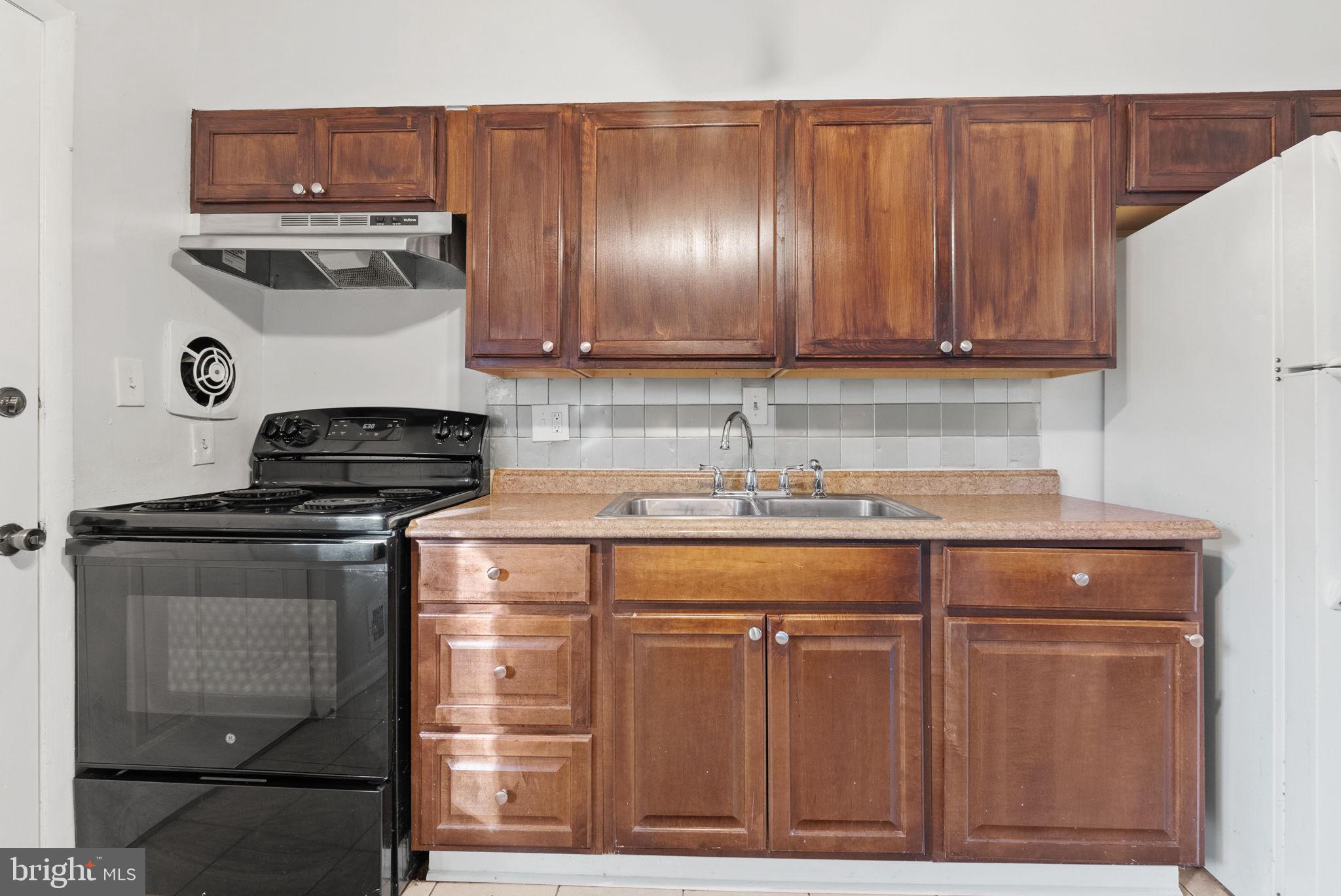 KAY PARK - Residential Lease