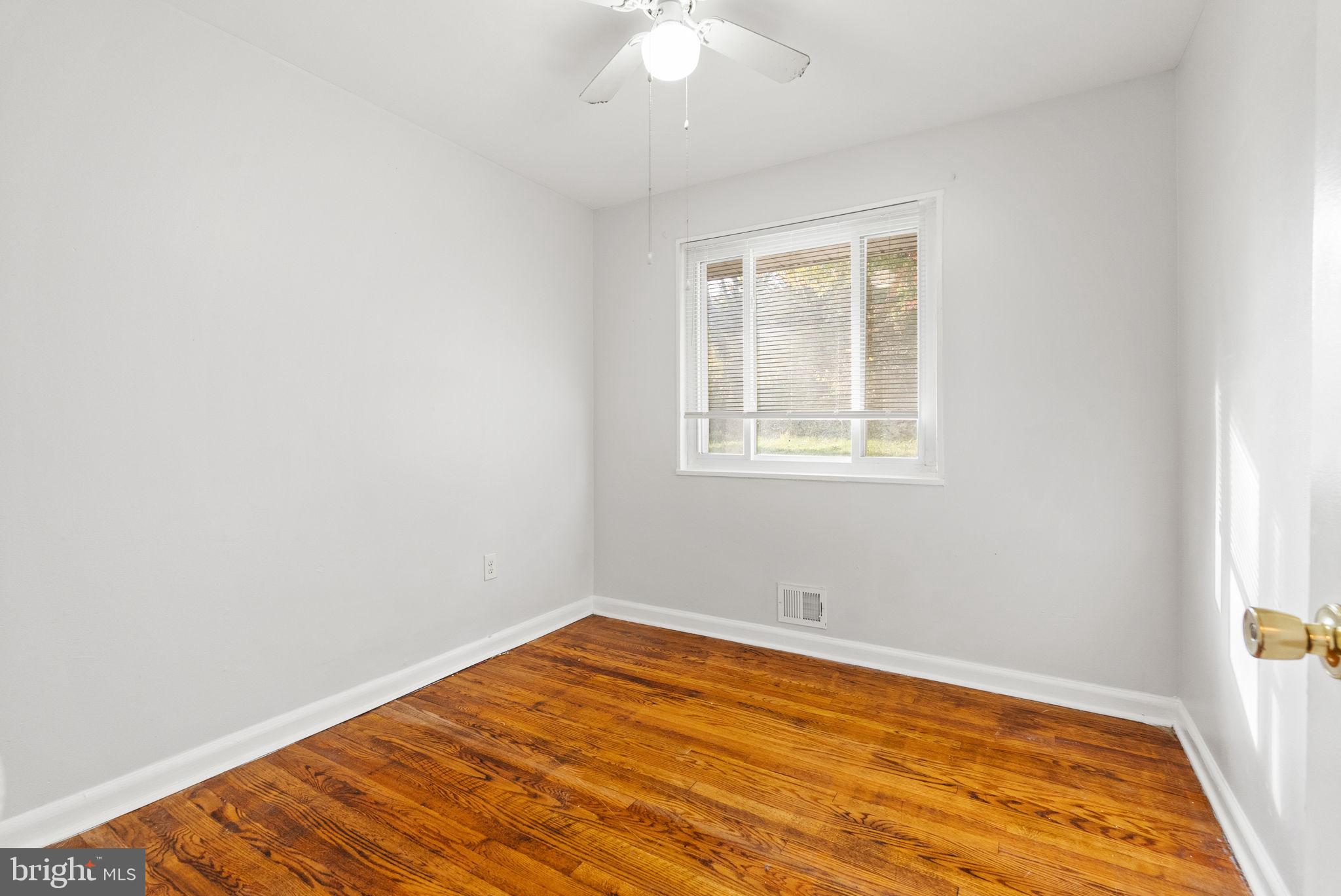 KAY PARK - Residential Lease