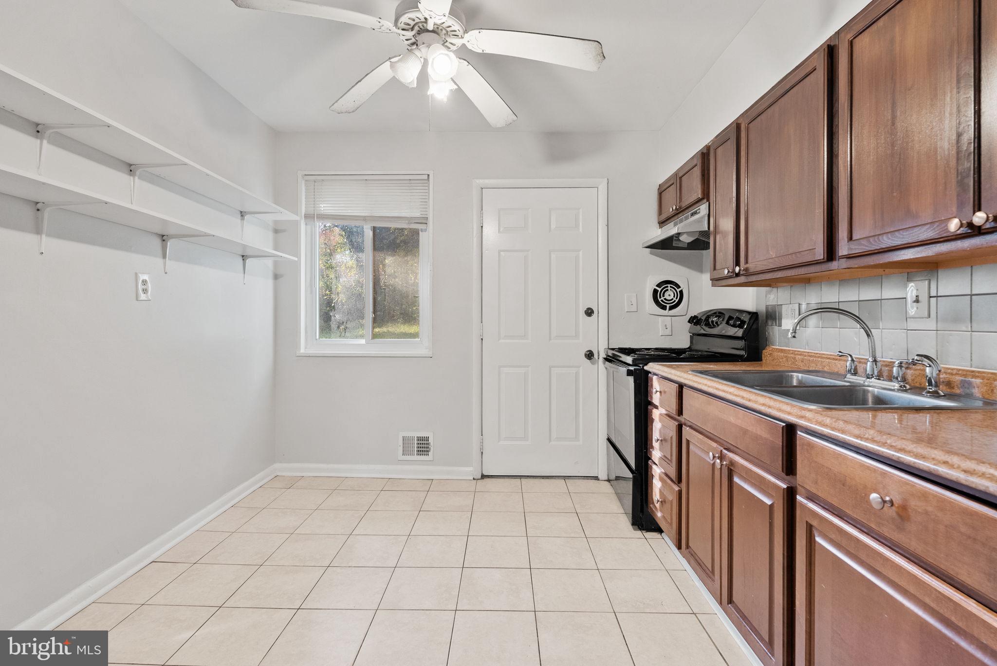 KAY PARK - Residential Lease