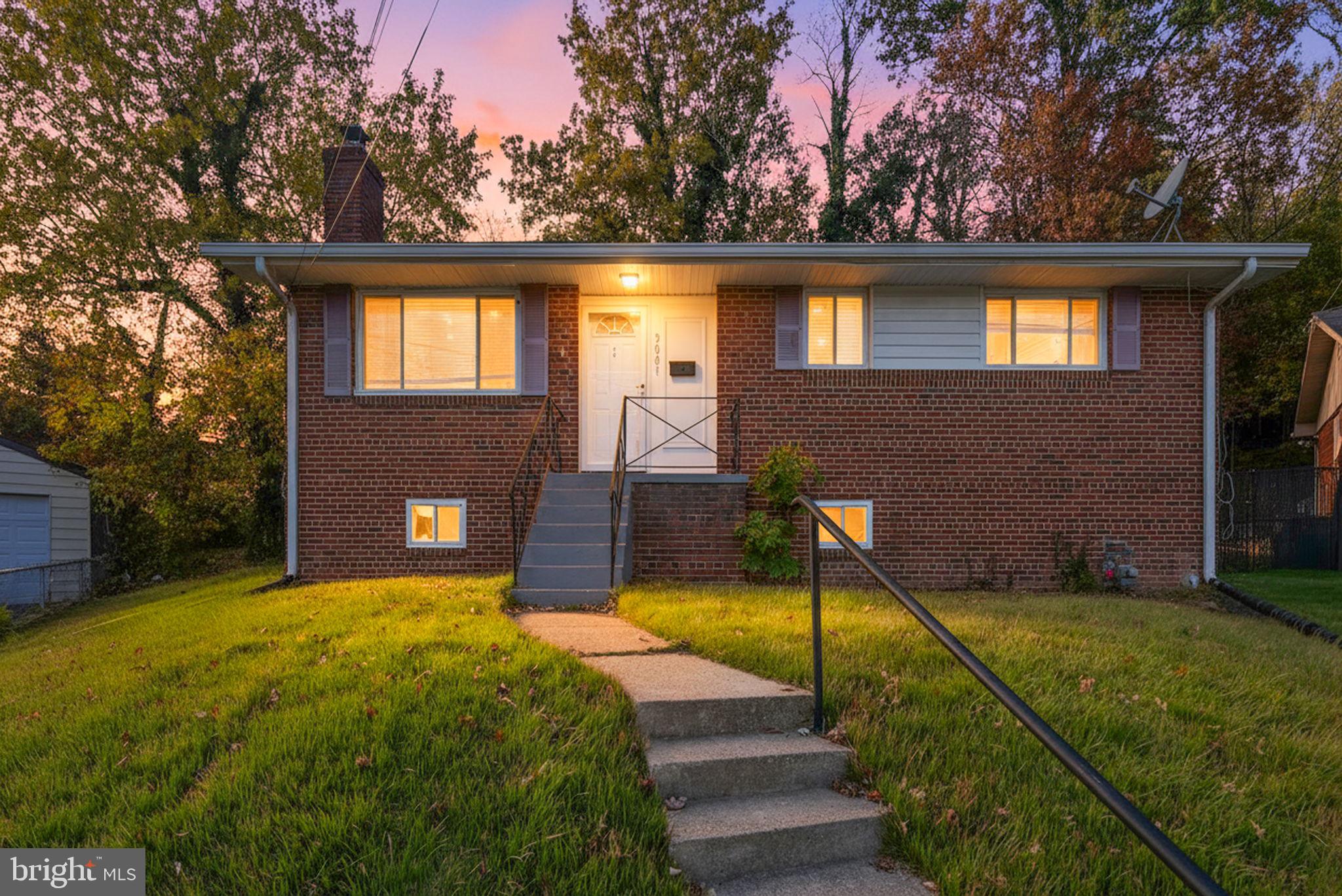 KAY PARK - Residential Lease