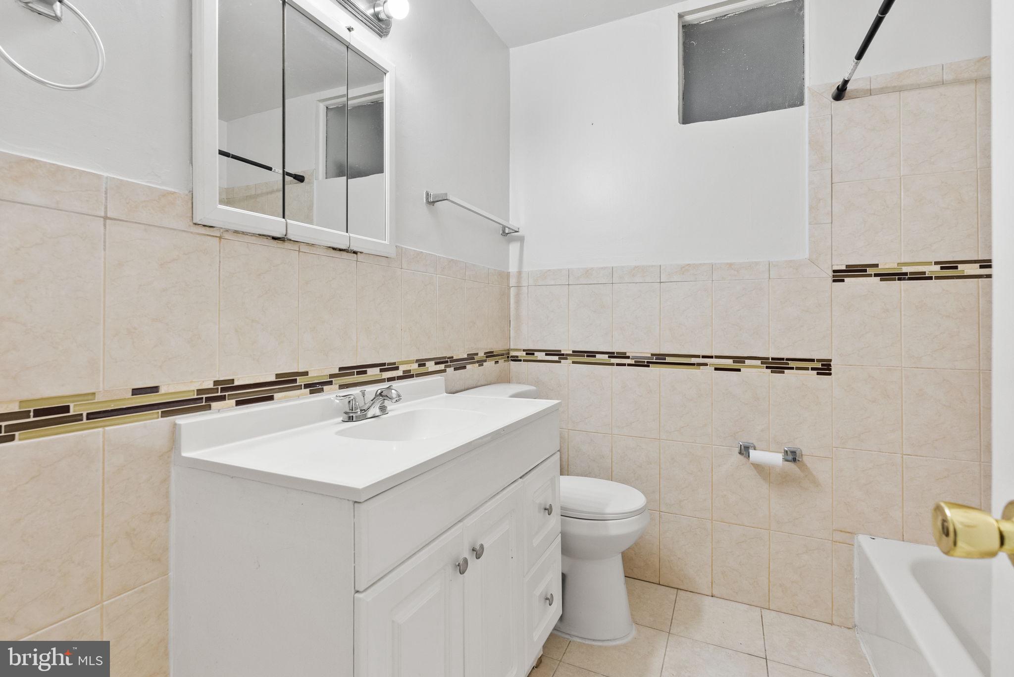 KAY PARK - Residential Lease