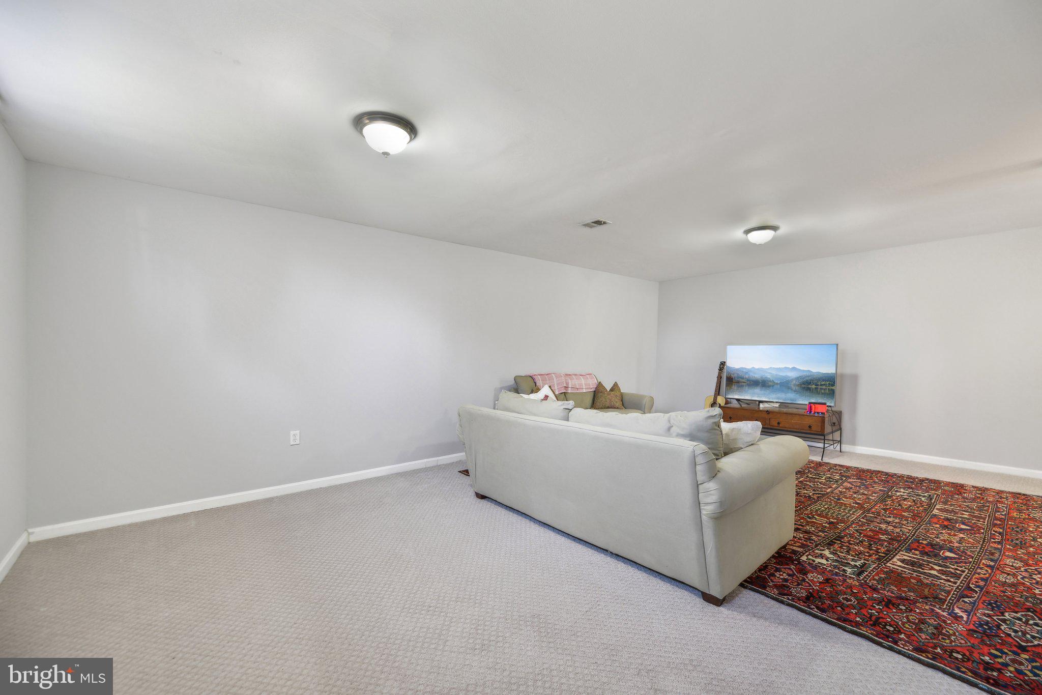 PROSPERITY HEIGHTS - Residential