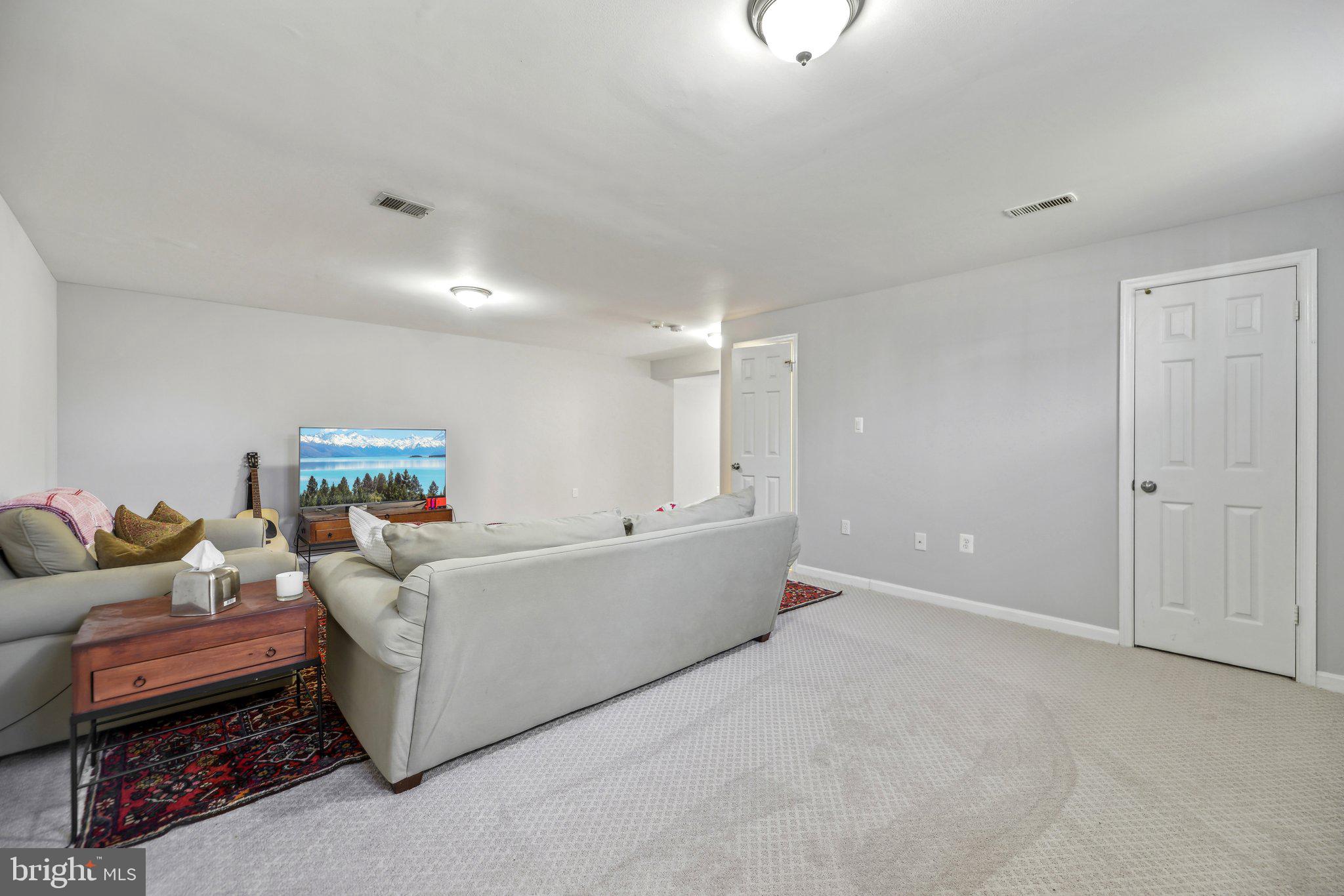 PROSPERITY HEIGHTS - Residential