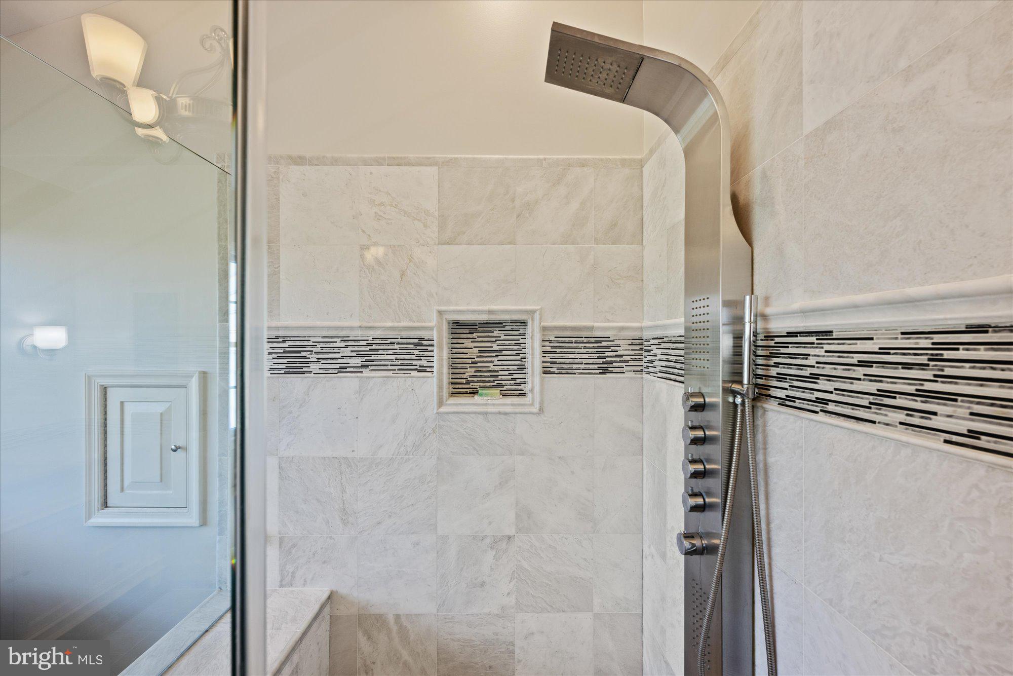 BELMONT COUNTRY CLUB - Residential