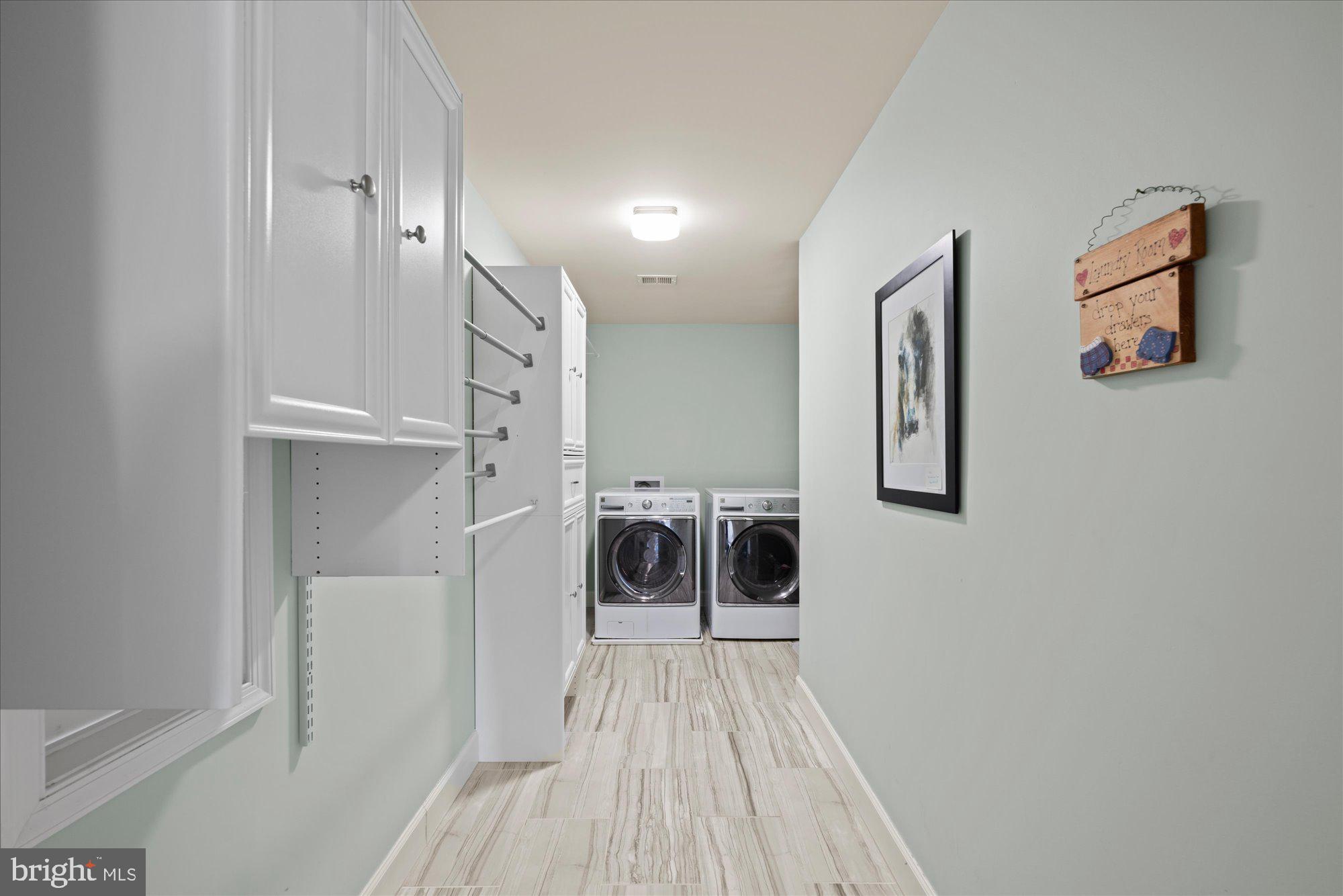 BELMONT COUNTRY CLUB - Residential