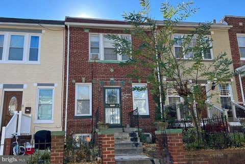 Townhouse For Sale - 225 Cromwell Terrace<br/> WASHINGTON, DC 20002