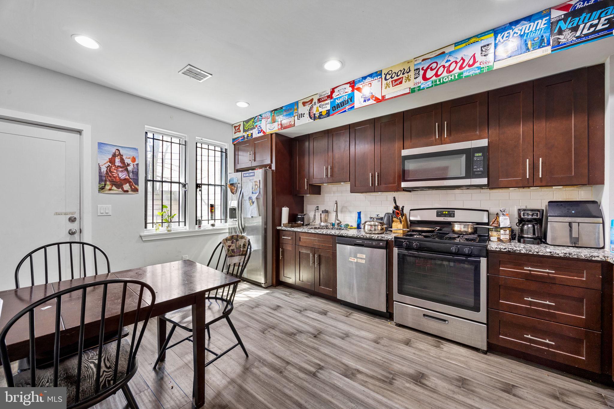 TEMPLE UNIVERSITY - Residential Lease