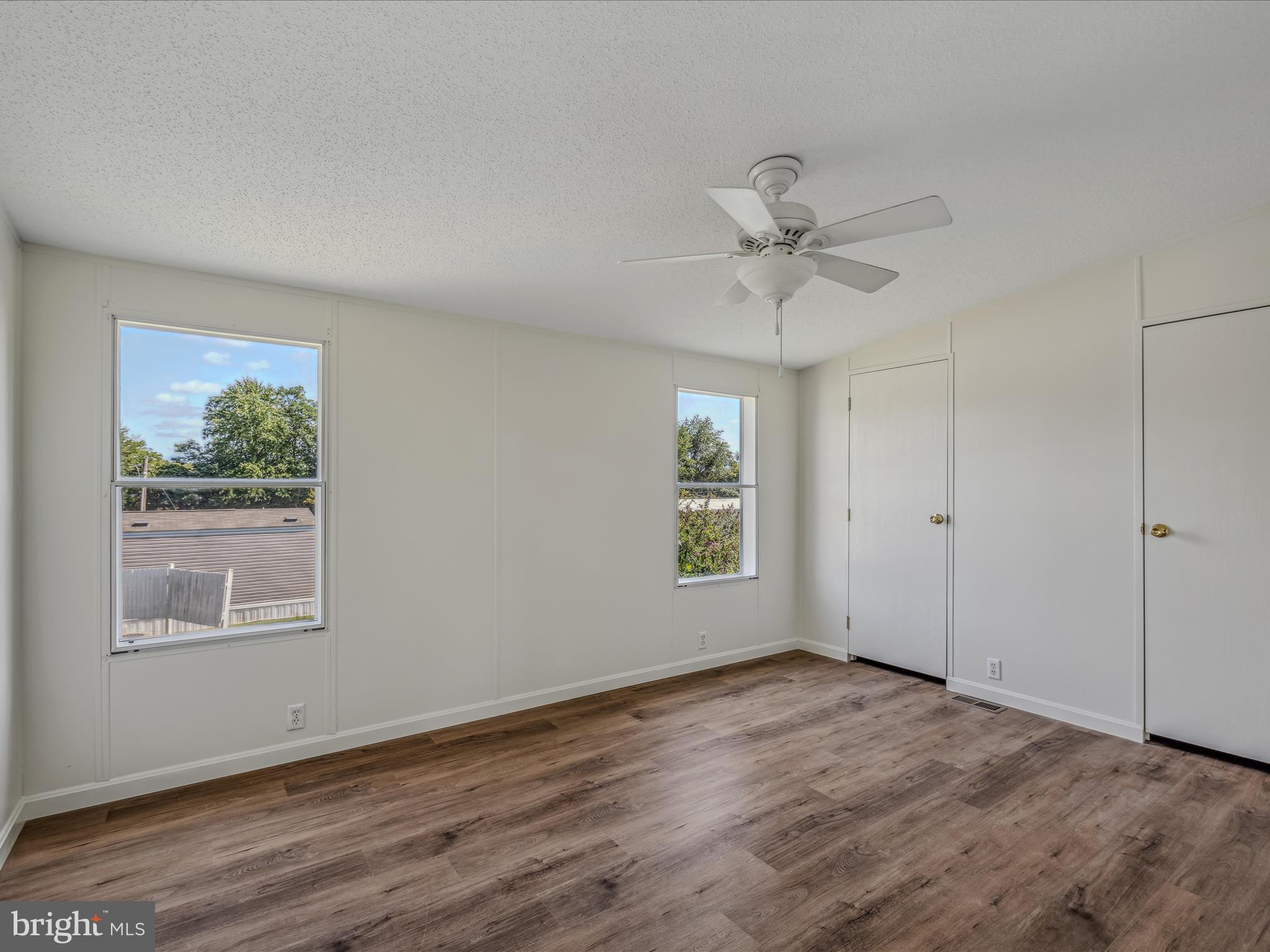 WOODLAND PARK - Residential