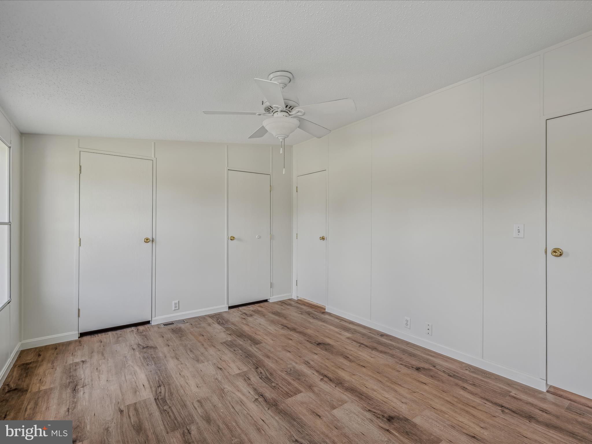 WOODLAND PARK - Residential