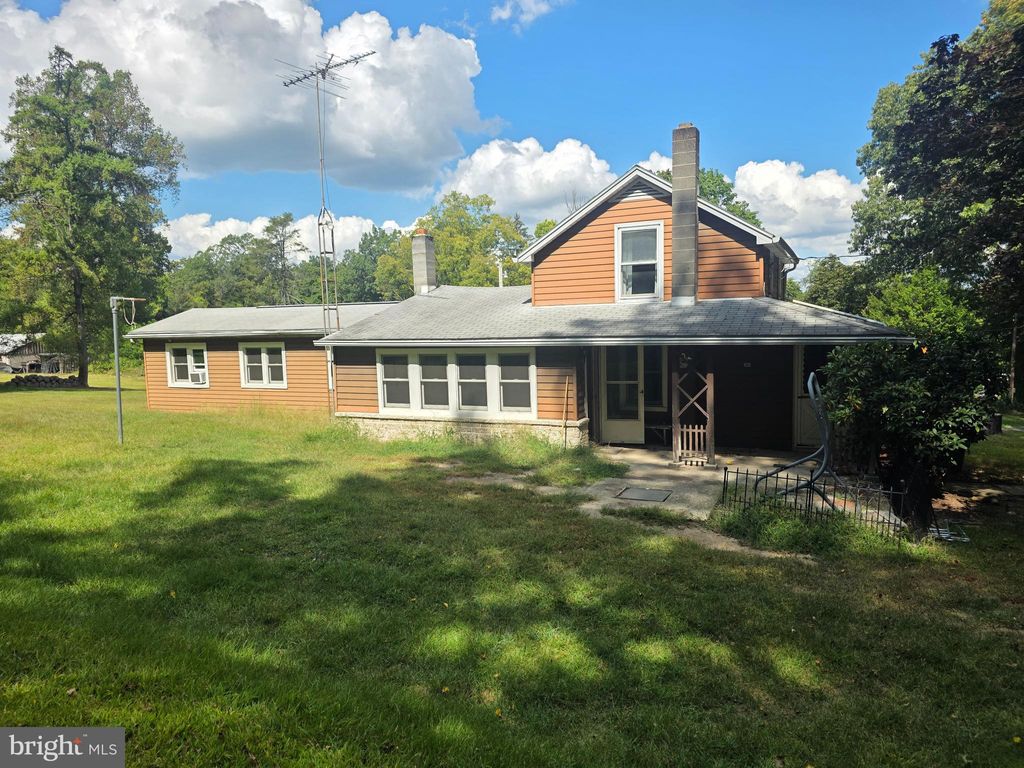 Photo of 229 Hill Street, MOUNT HOLLY SPRINGS, PA 17065 (MLS # PACB2047674)