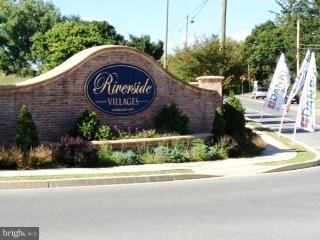 RIVERSIDE VILLAGES - Residential