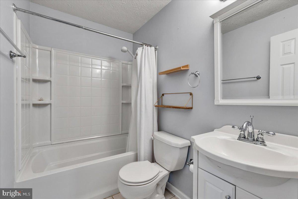 CHESAPEAKE RANCH ESTATES - Residential