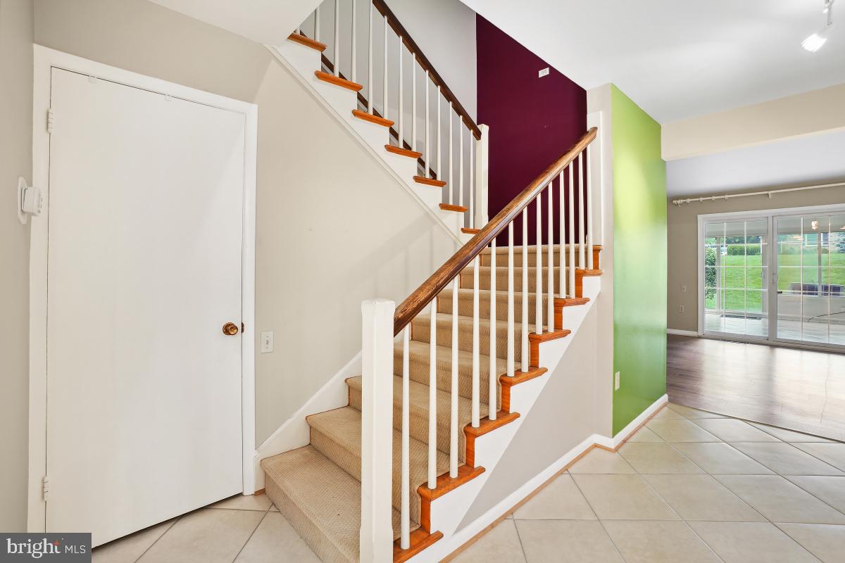 LEISURE WORLD - Residential