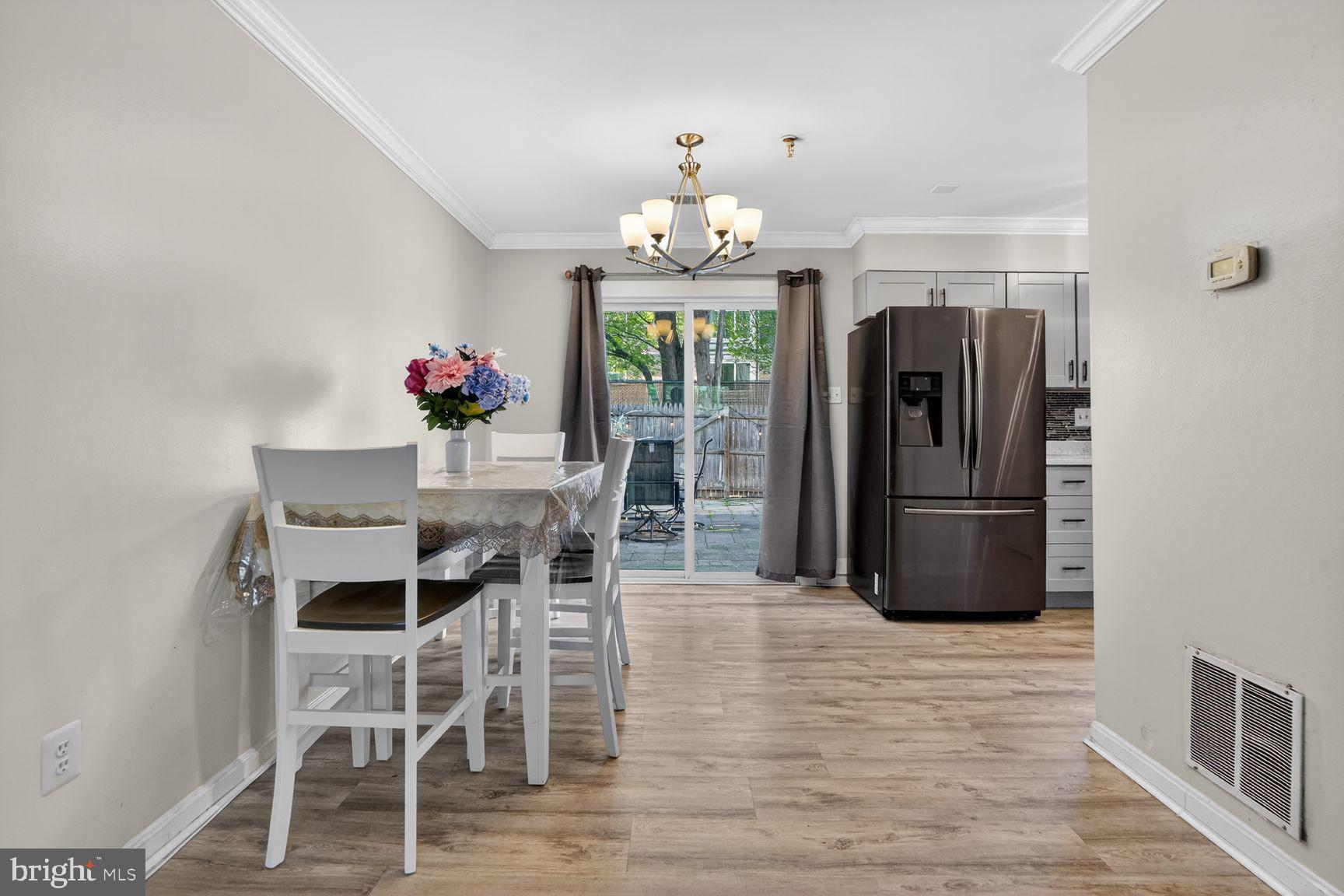 LEE LANDING PARK - Residential