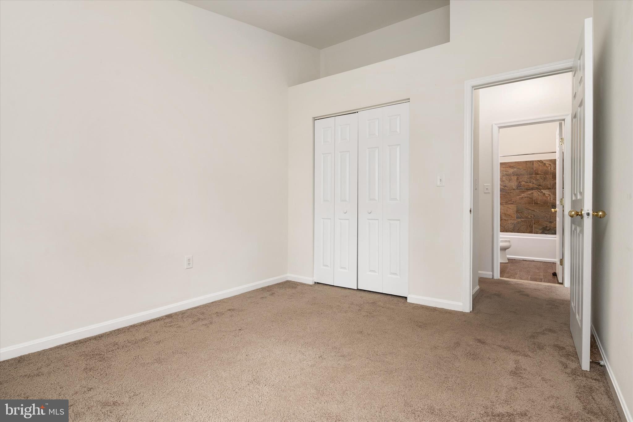 LIONS GATE - Residential