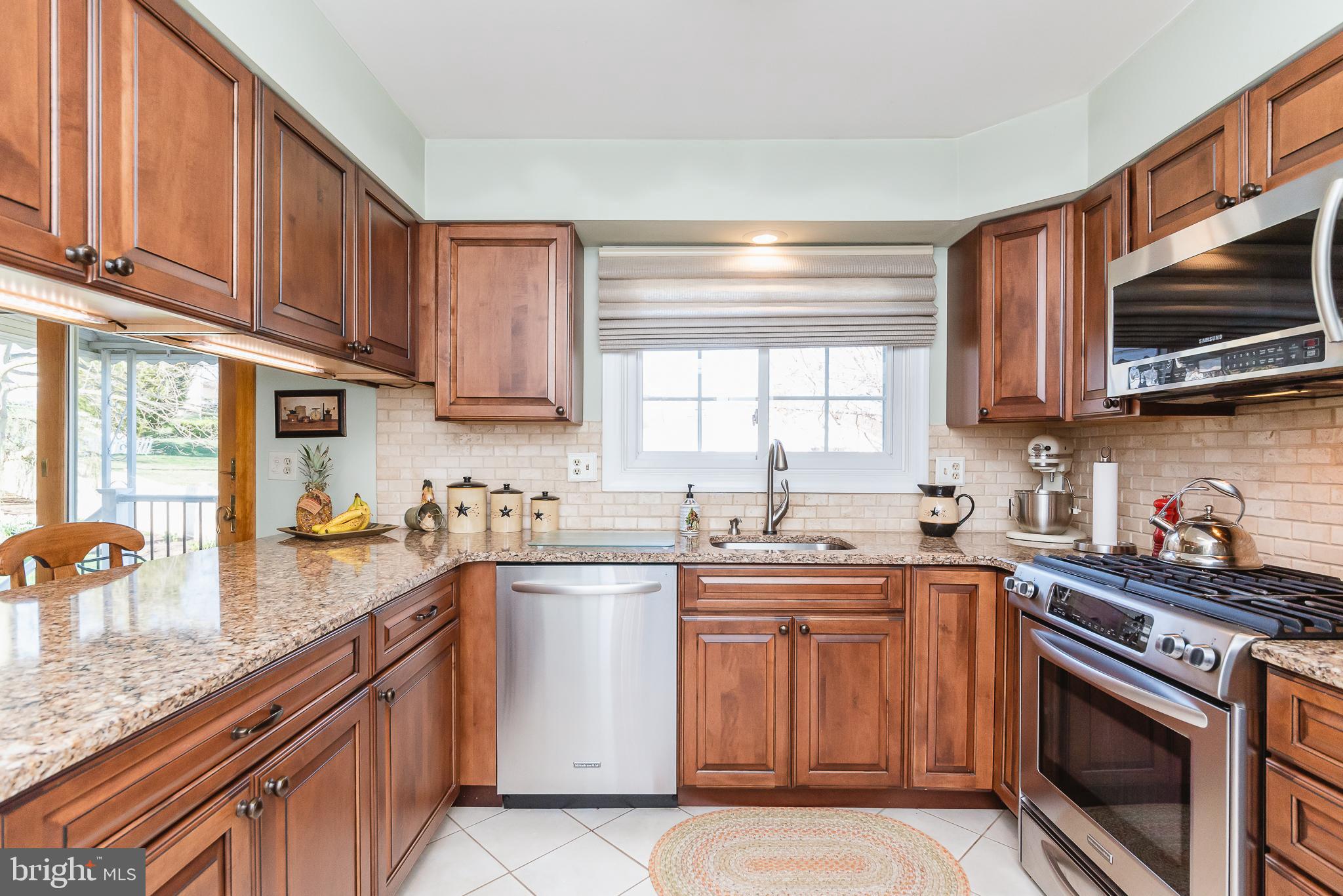 ROSEDALE - Residential