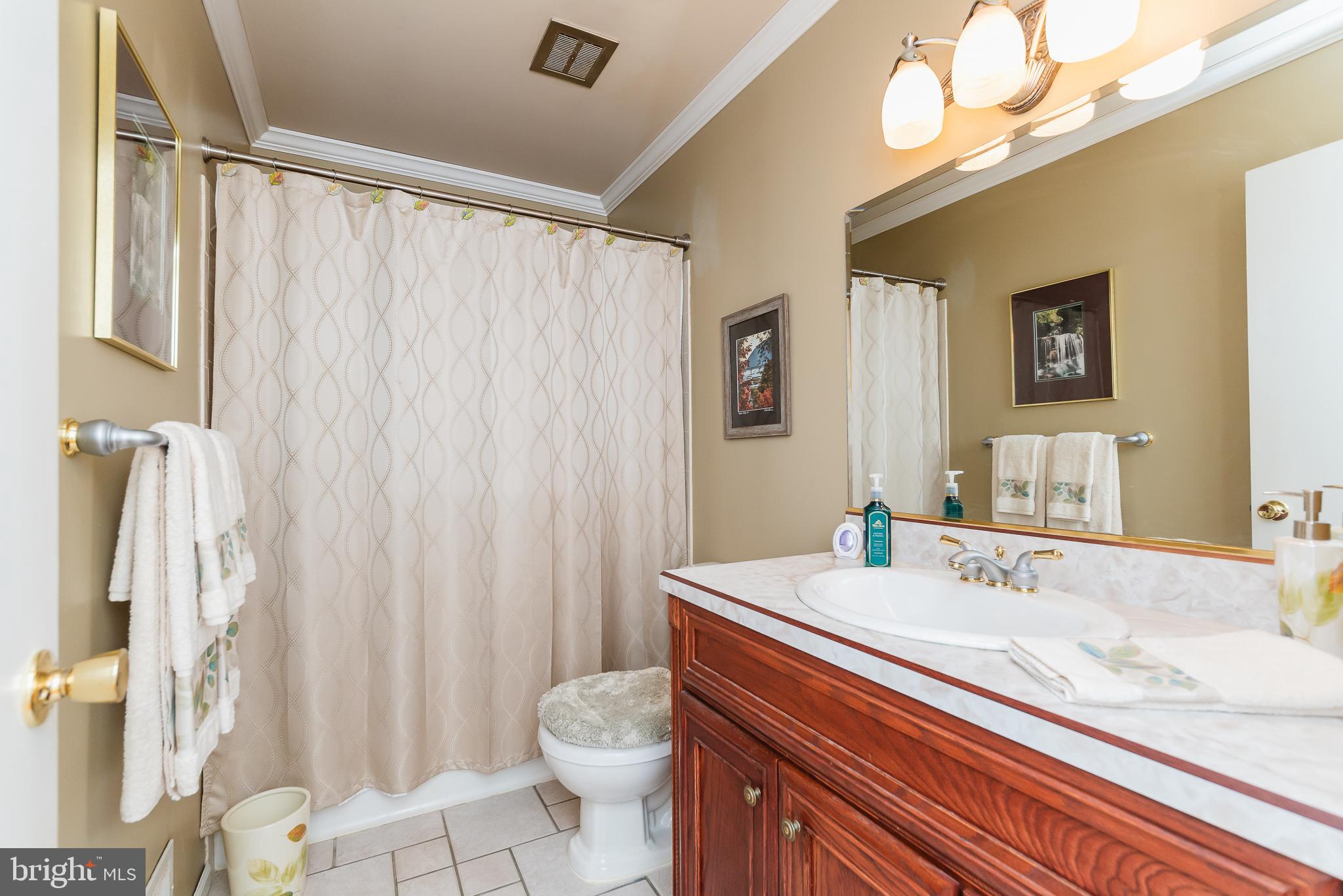 ROSEDALE - Residential