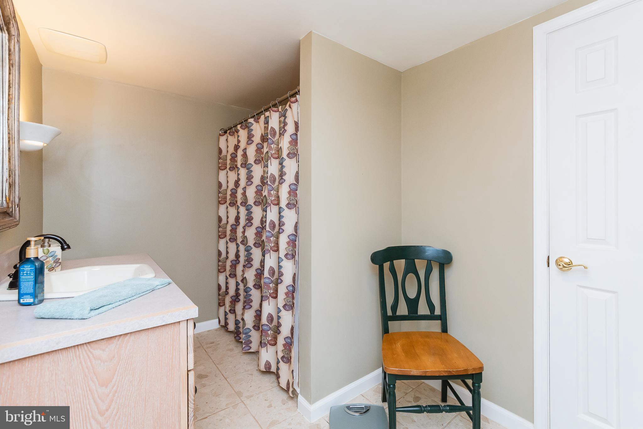 ROSEDALE - Residential