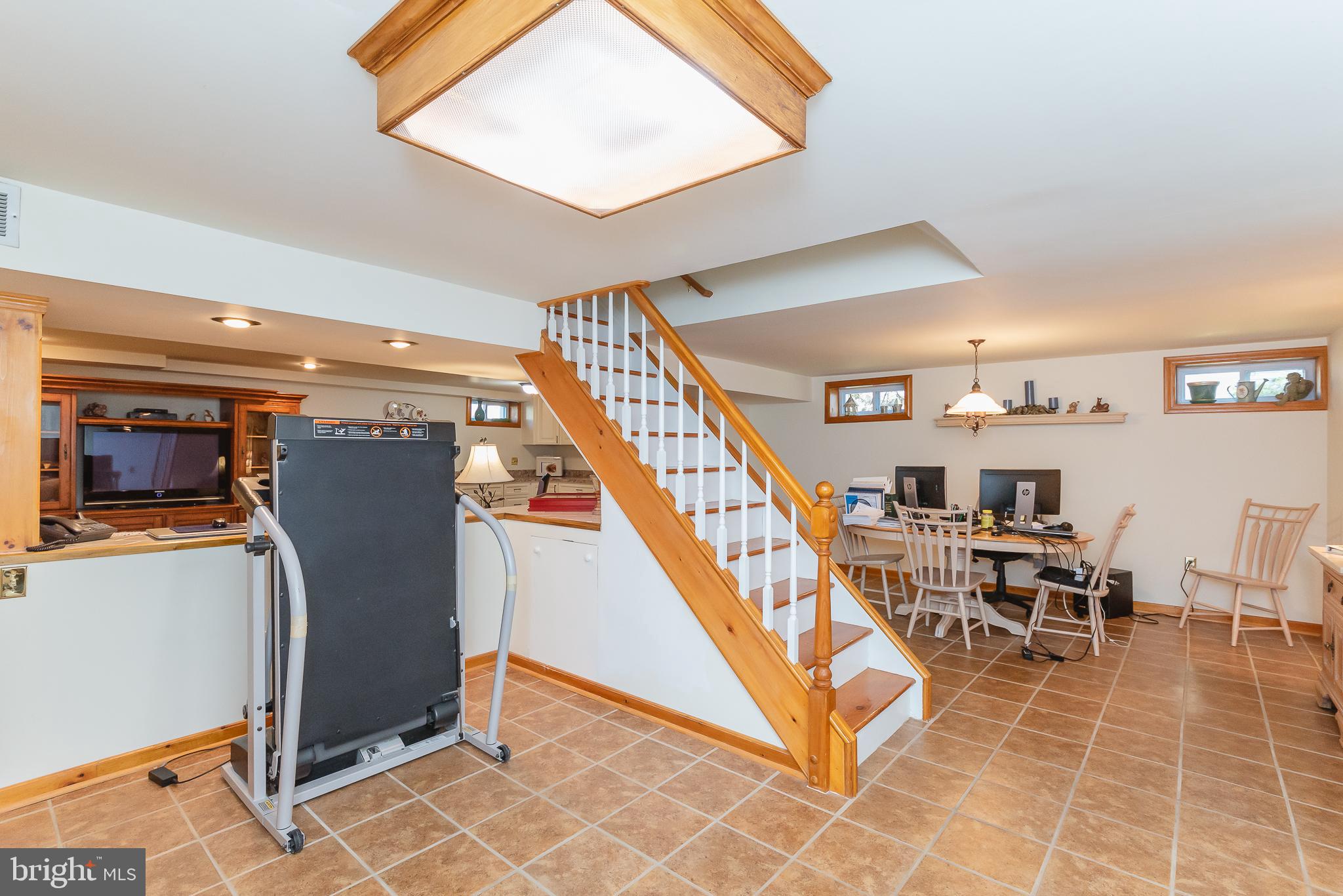 ROSEDALE - Residential