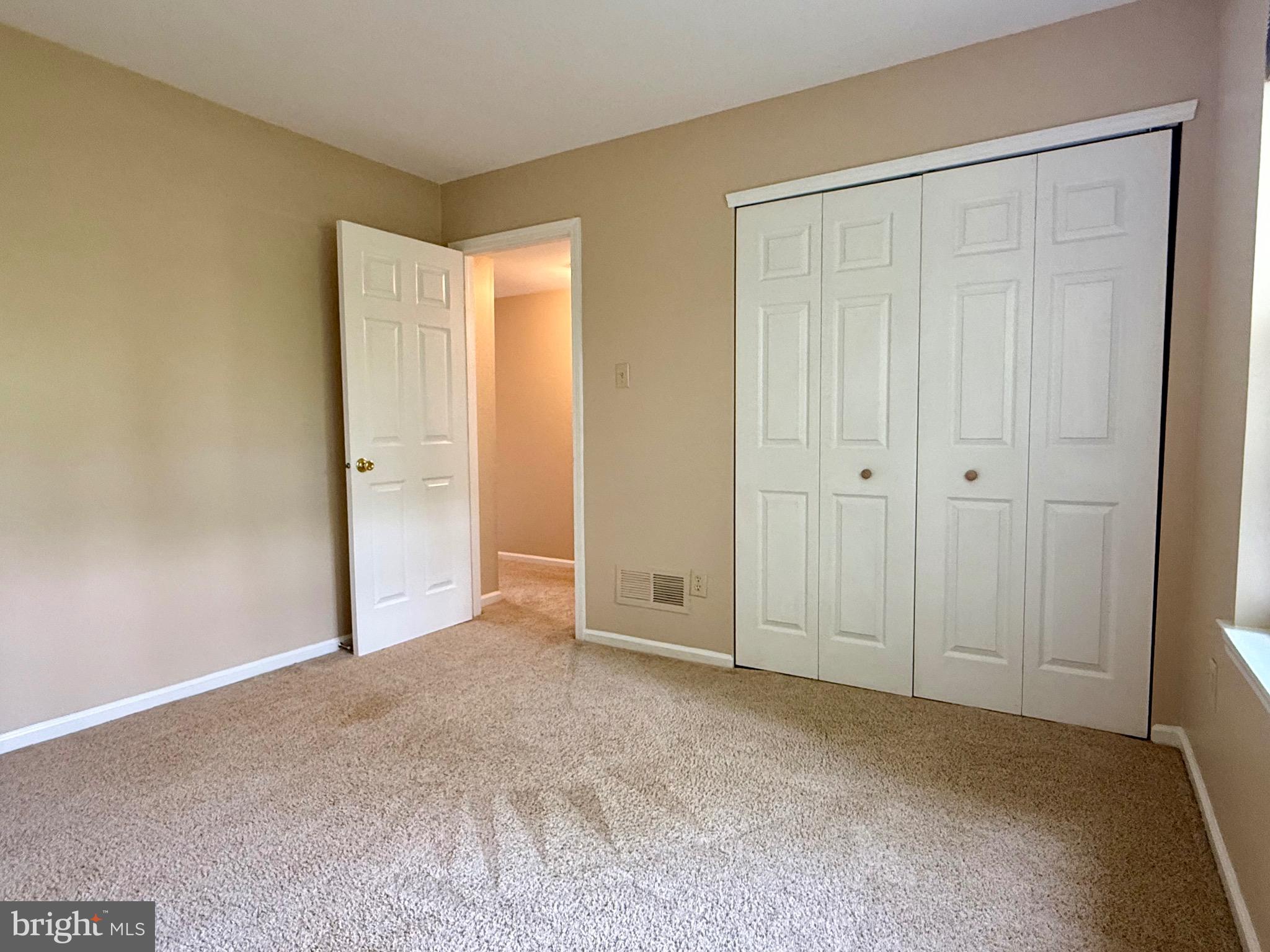 TURNBERRY - Residential Lease