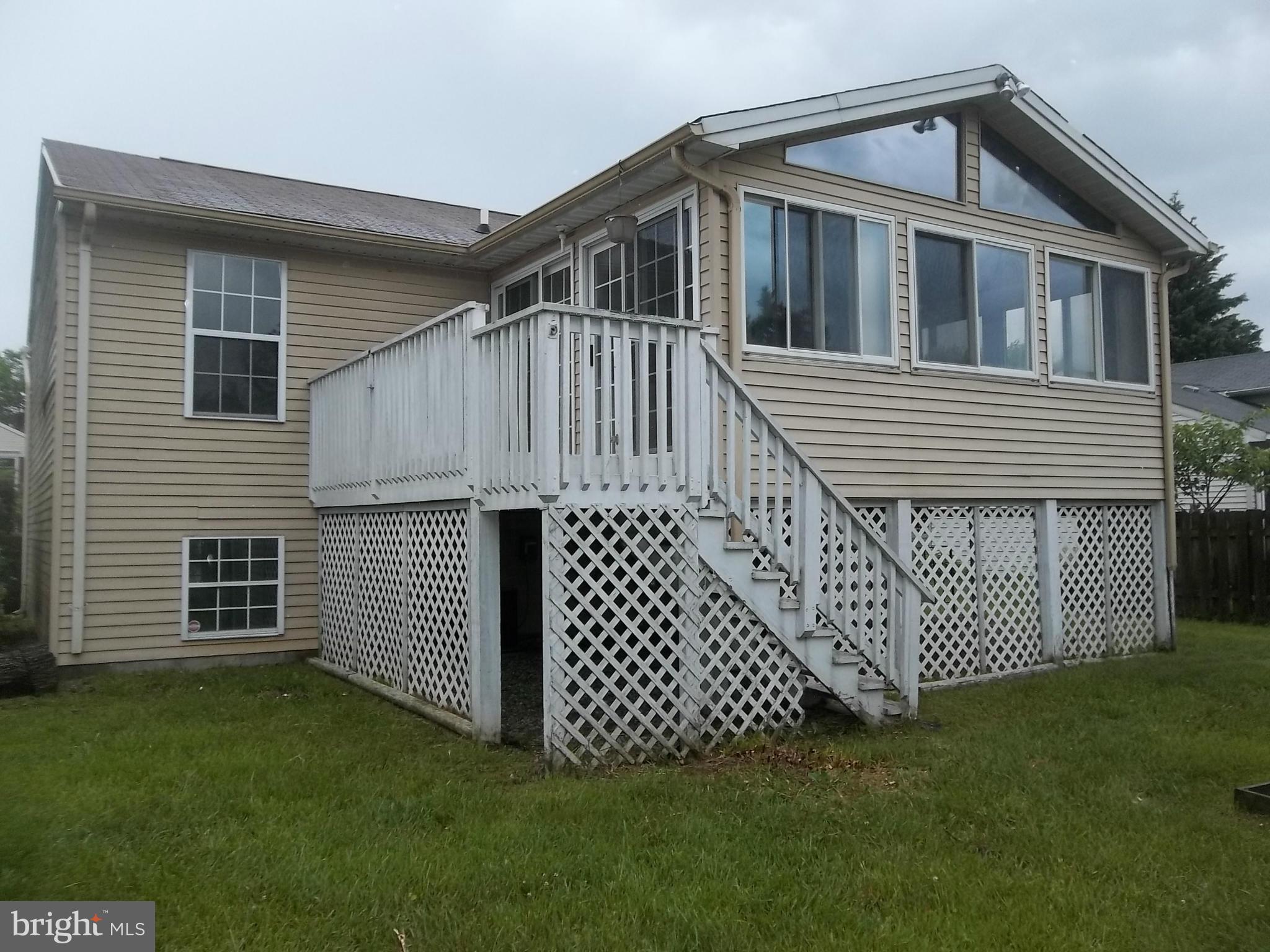 WOODBRIDGE CENTER - Residential