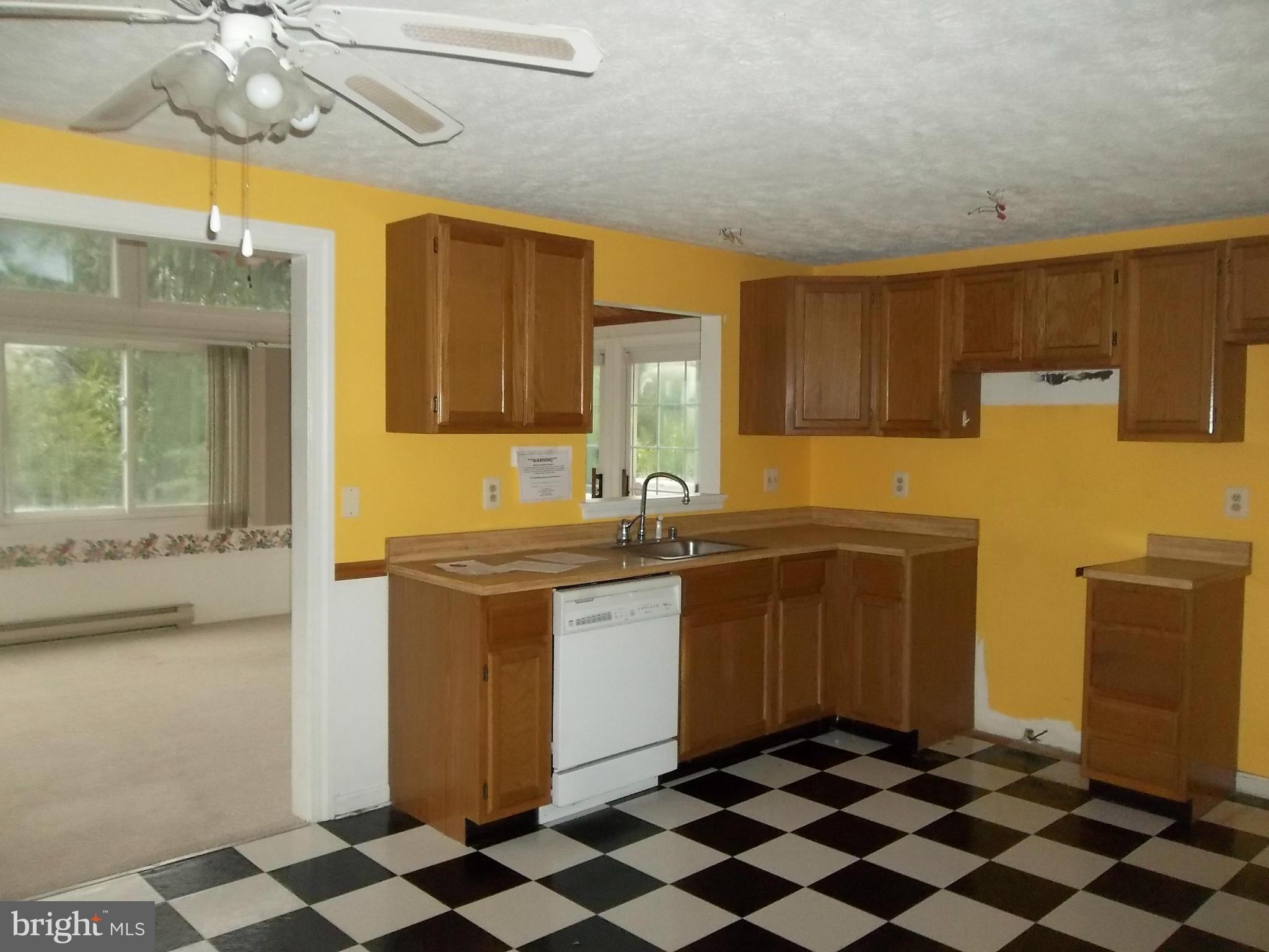 WOODBRIDGE CENTER - Residential