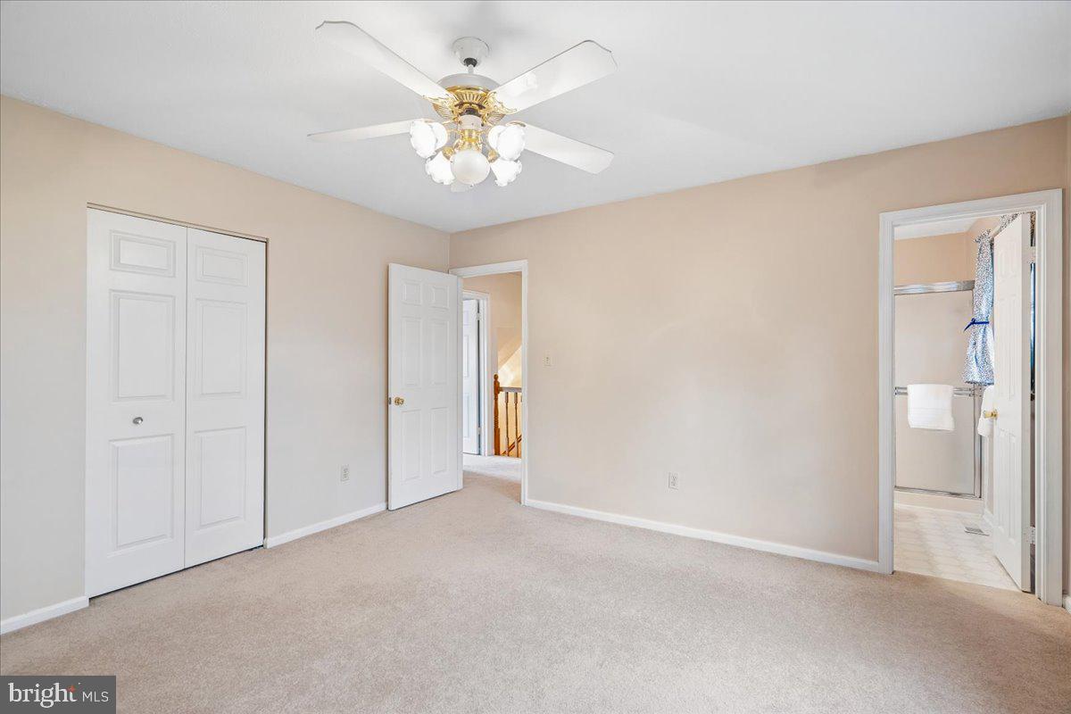 MEADOWBROOK - Residential