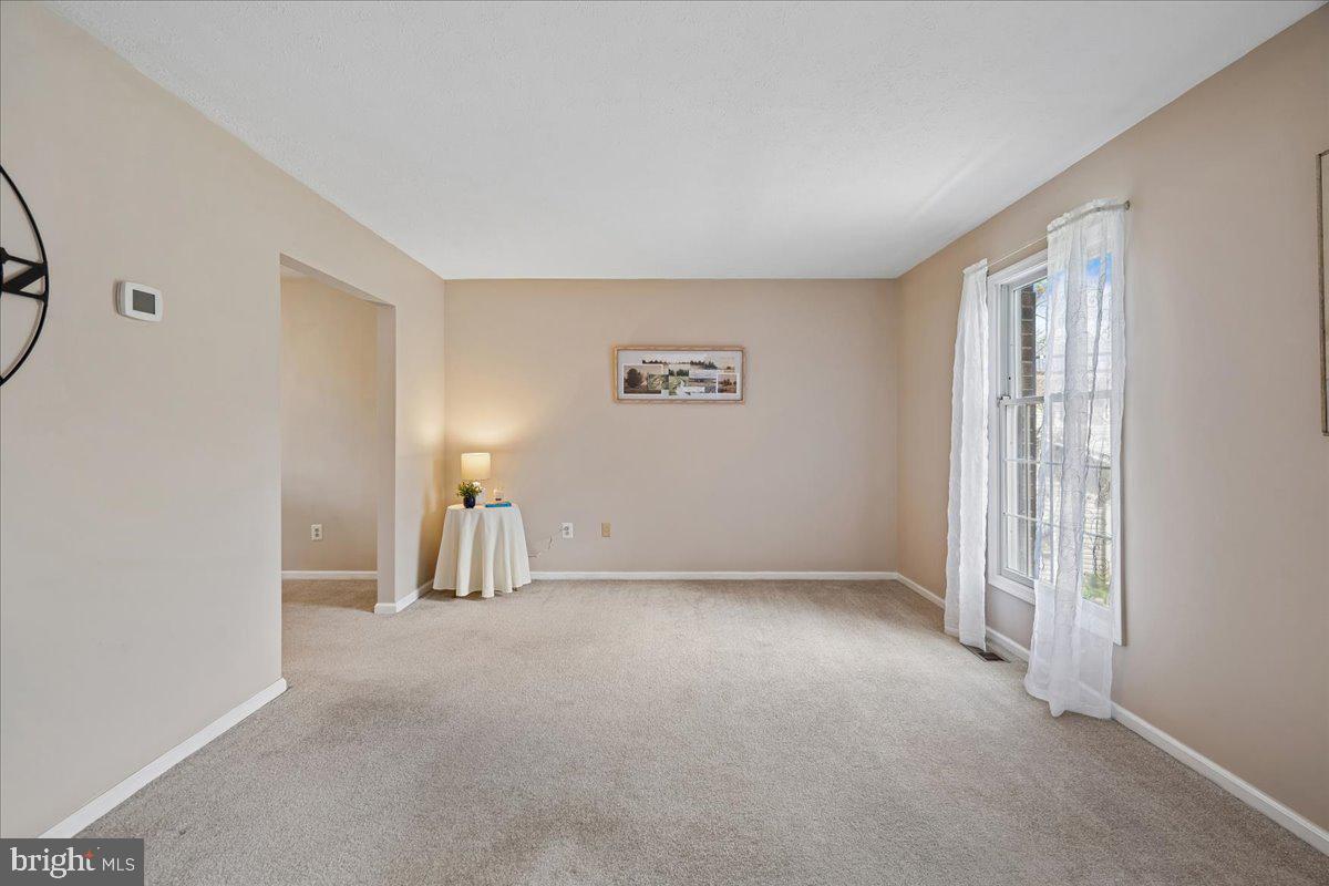 MEADOWBROOK - Residential