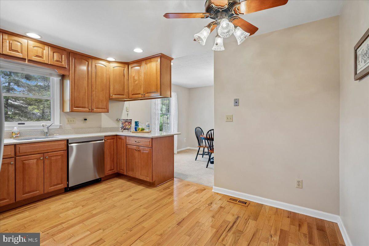 MEADOWBROOK - Residential