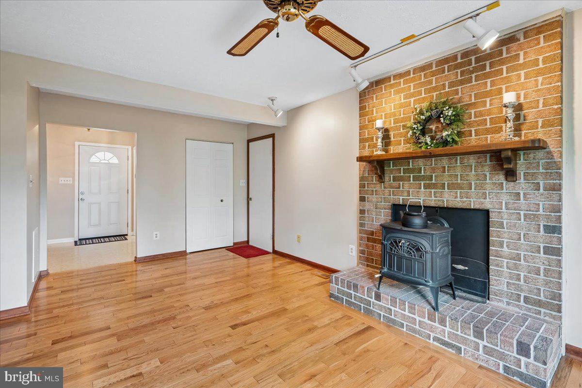 MEADOWBROOK - Residential