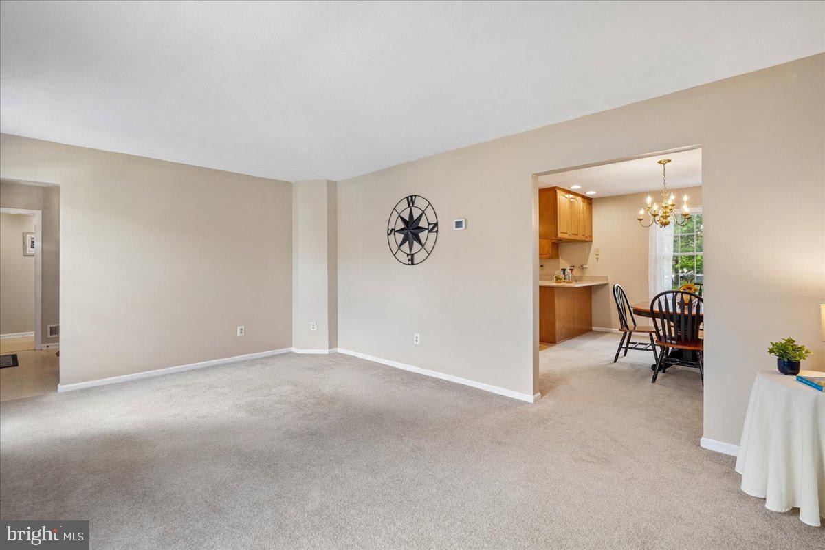MEADOWBROOK - Residential