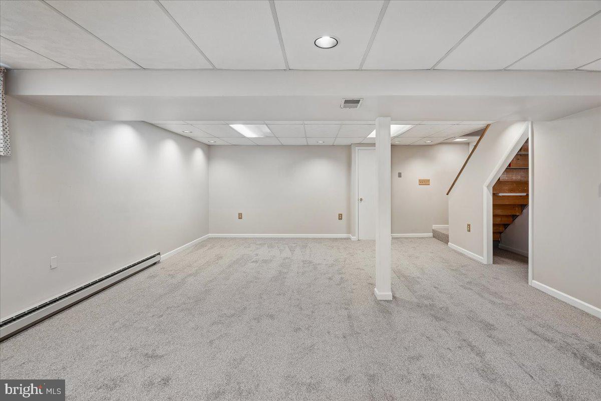 MEADOWBROOK - Residential