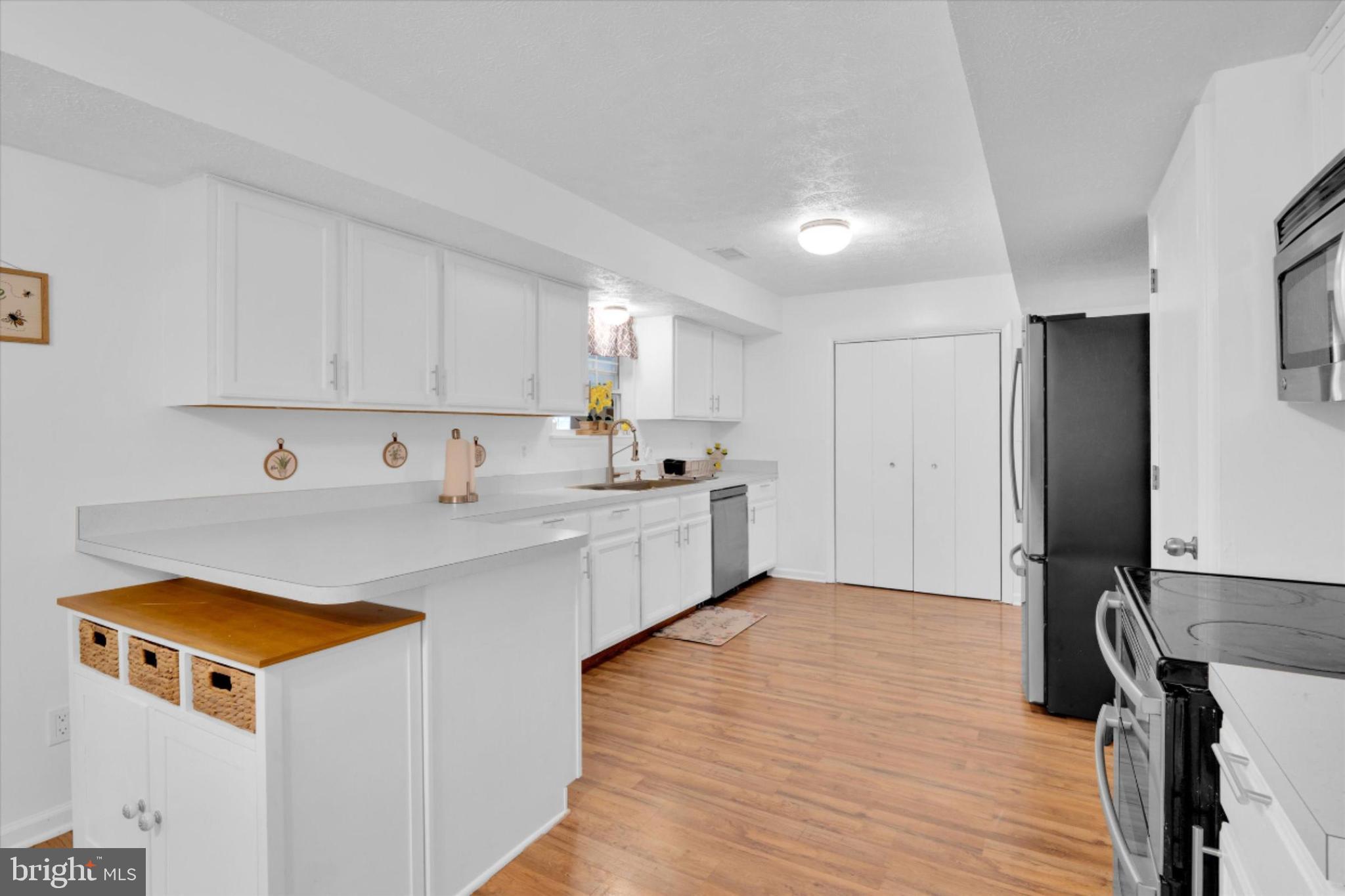 WHITE SANDS - Residential