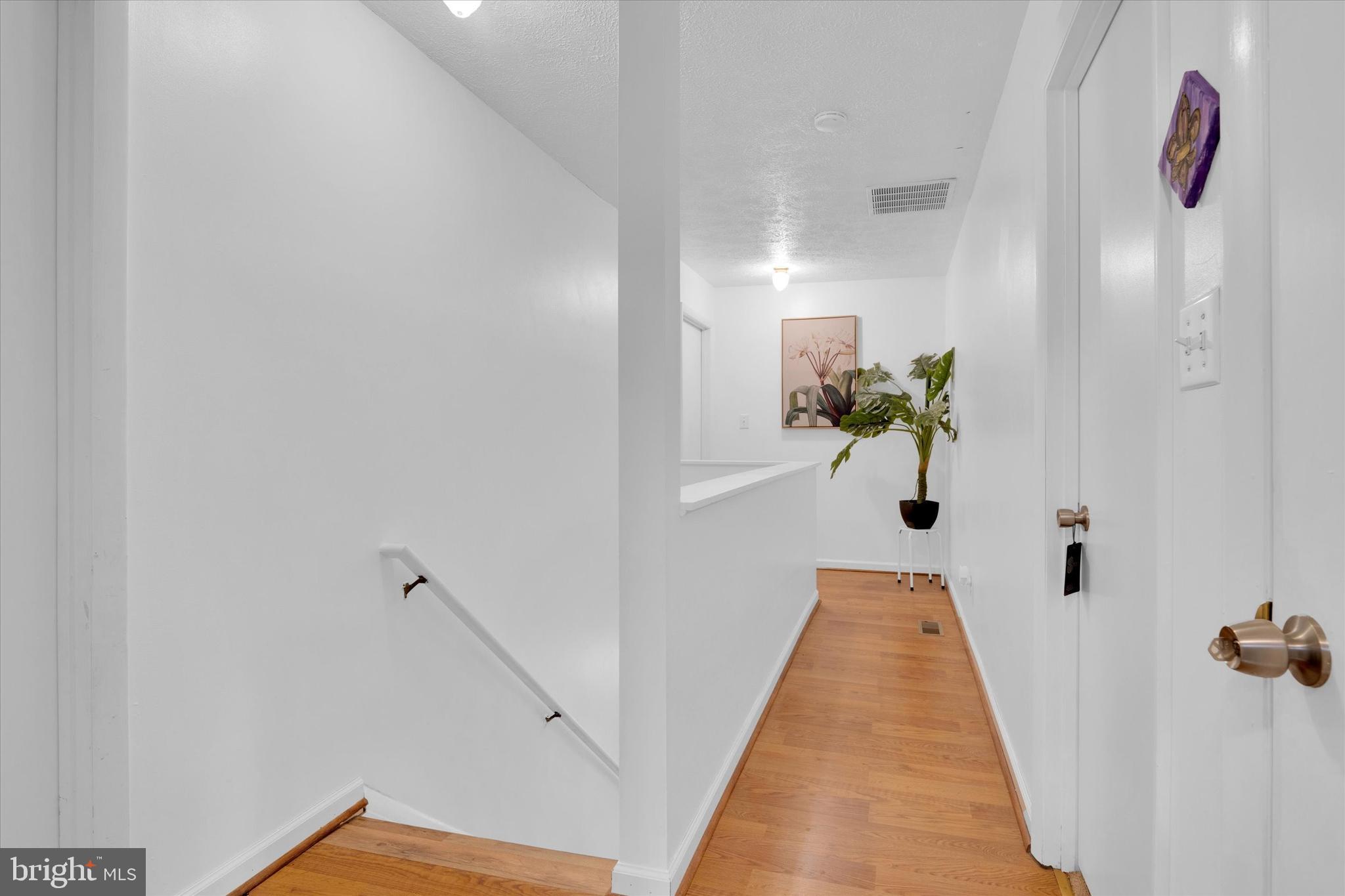 WHITE SANDS - Residential