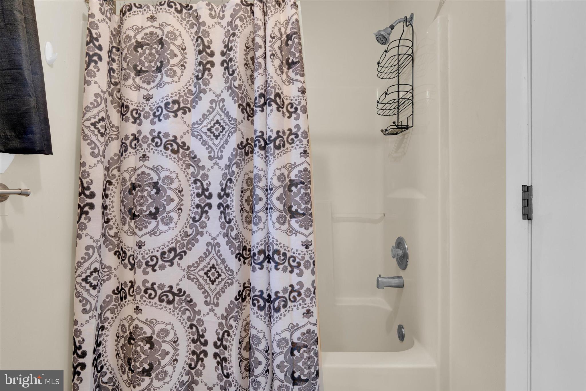 WHITE SANDS - Residential