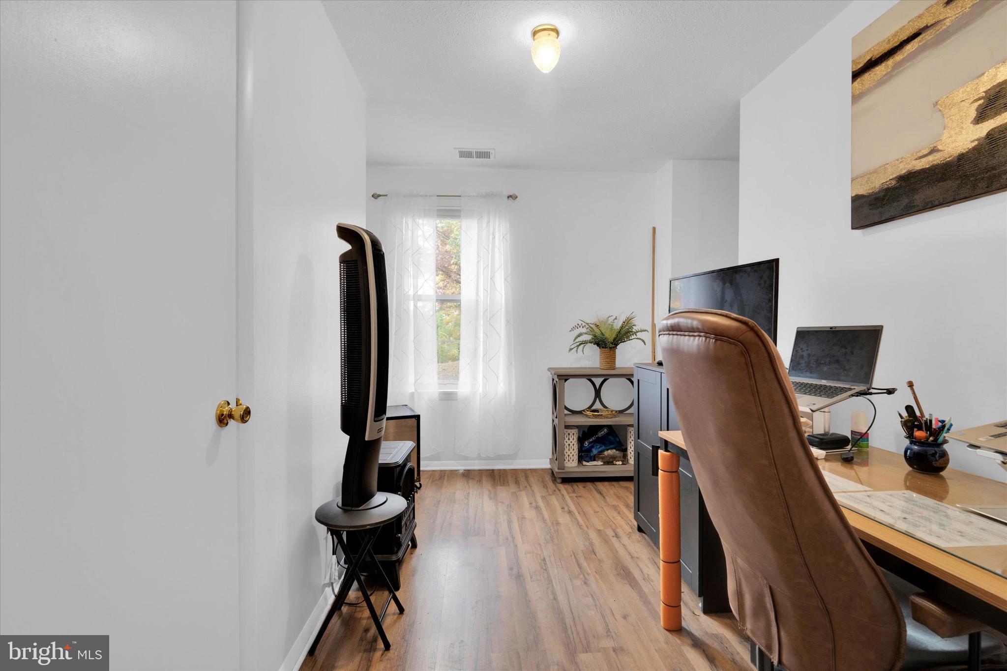 WHITE SANDS - Residential