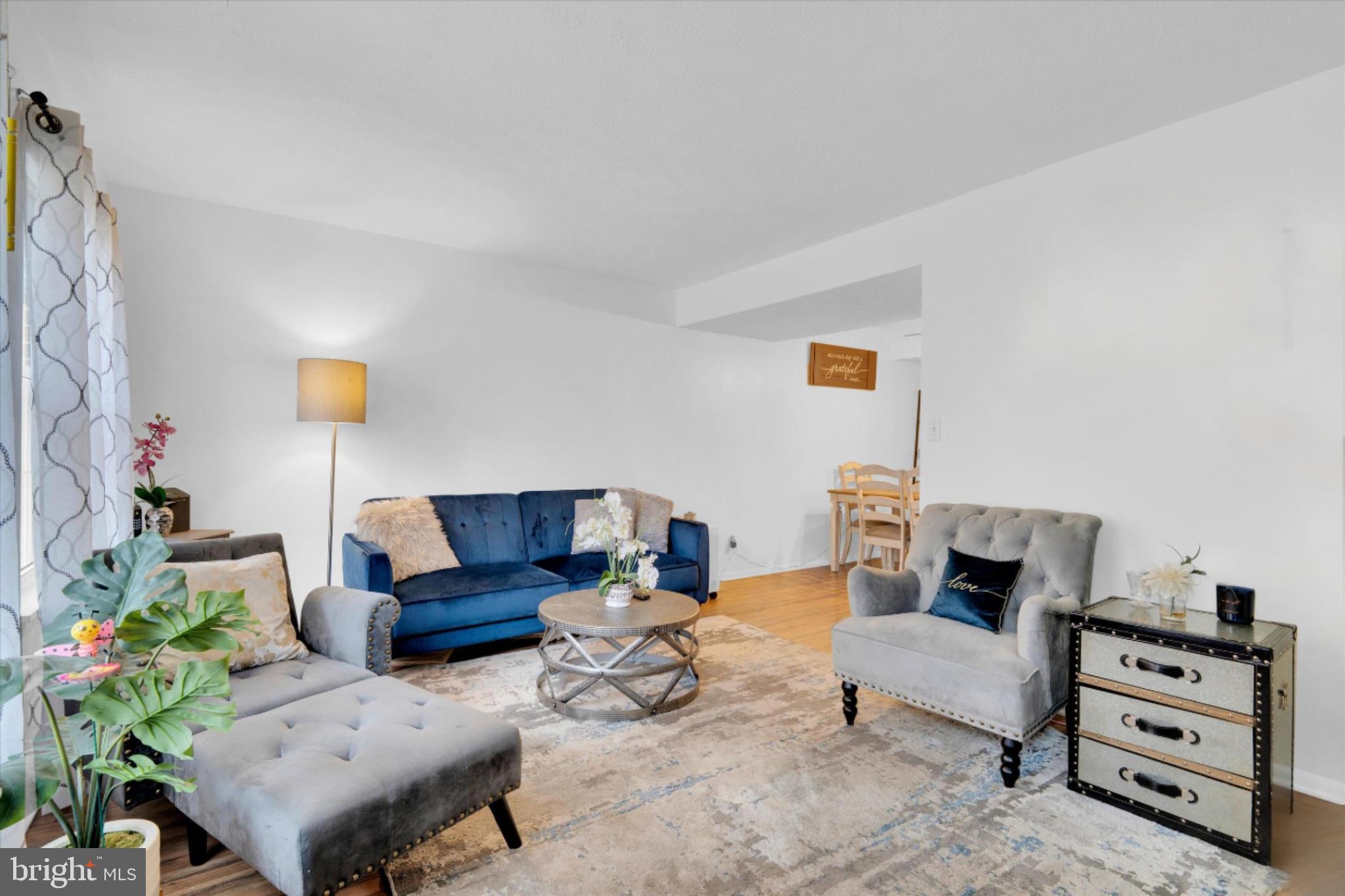 WHITE SANDS - Residential