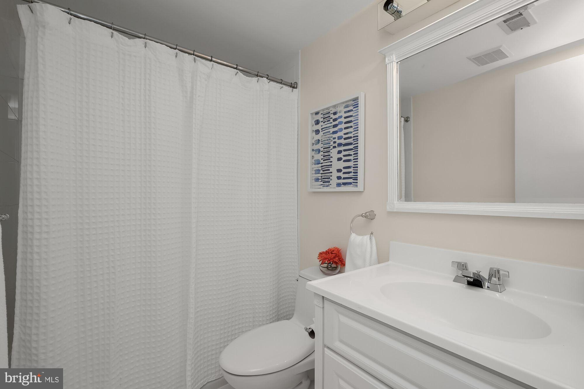 MCAULEY PARK - Residential