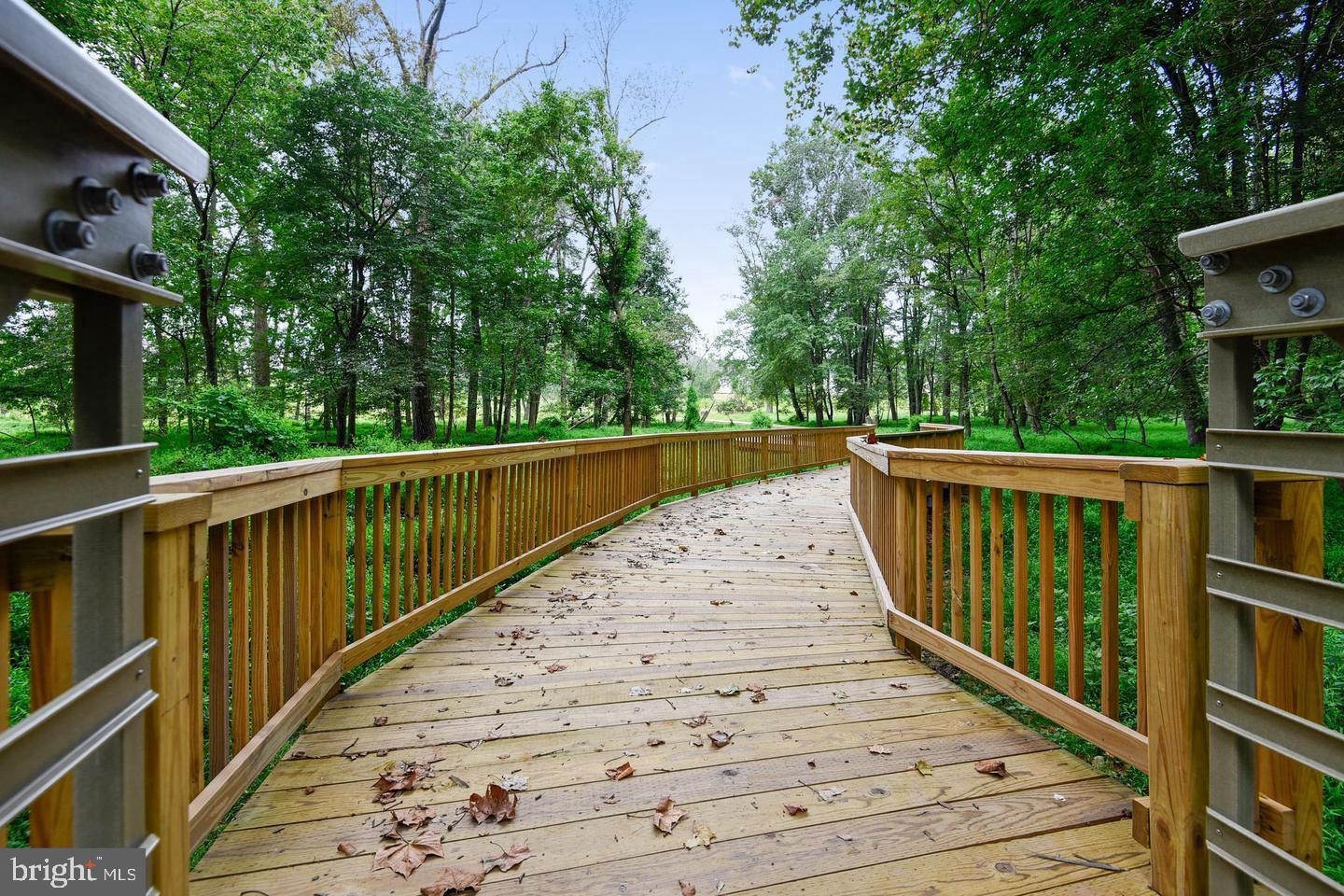 POPLAR RUN - Residential