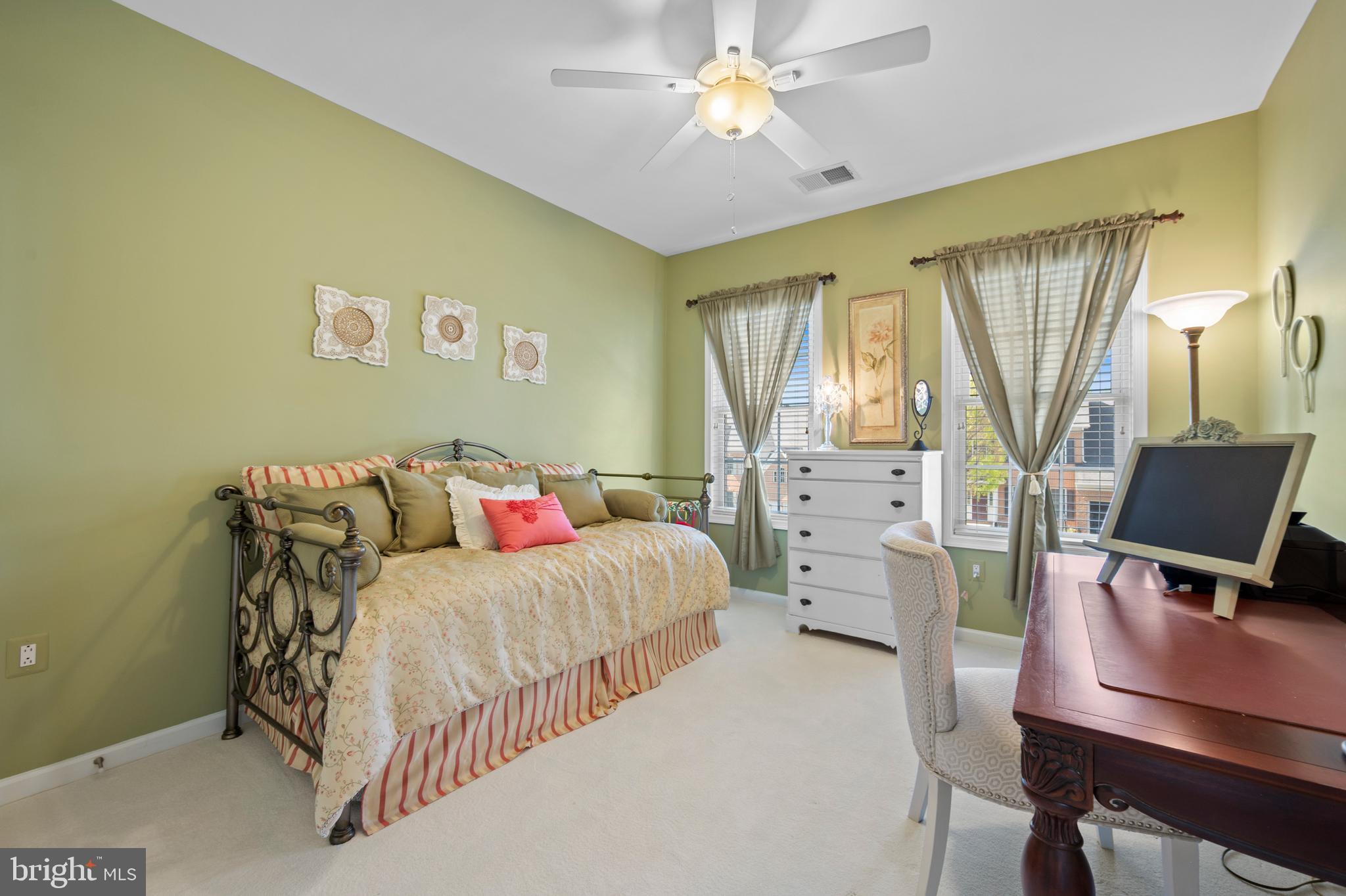 POPLAR RUN - Residential