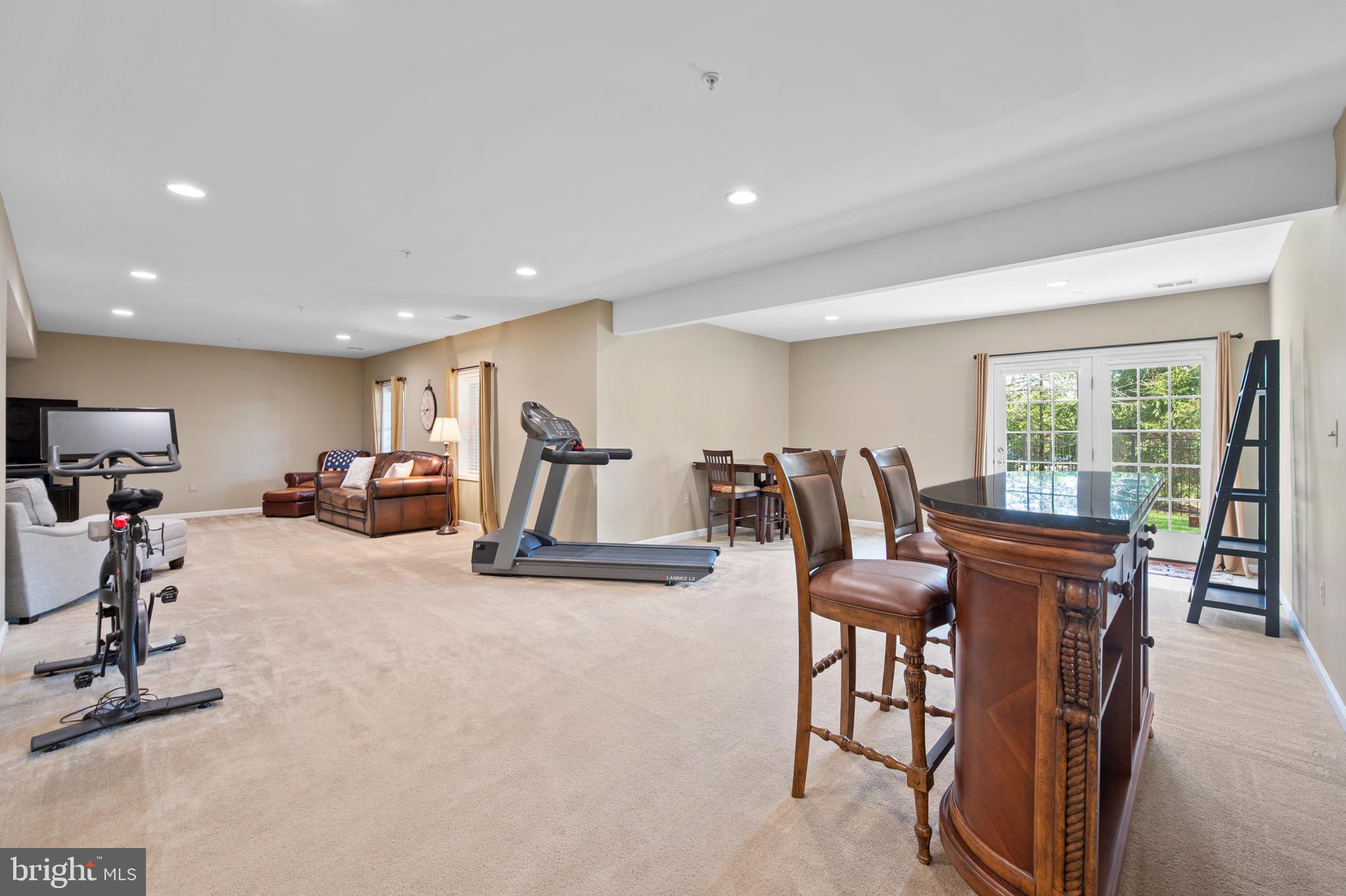 POPLAR RUN - Residential