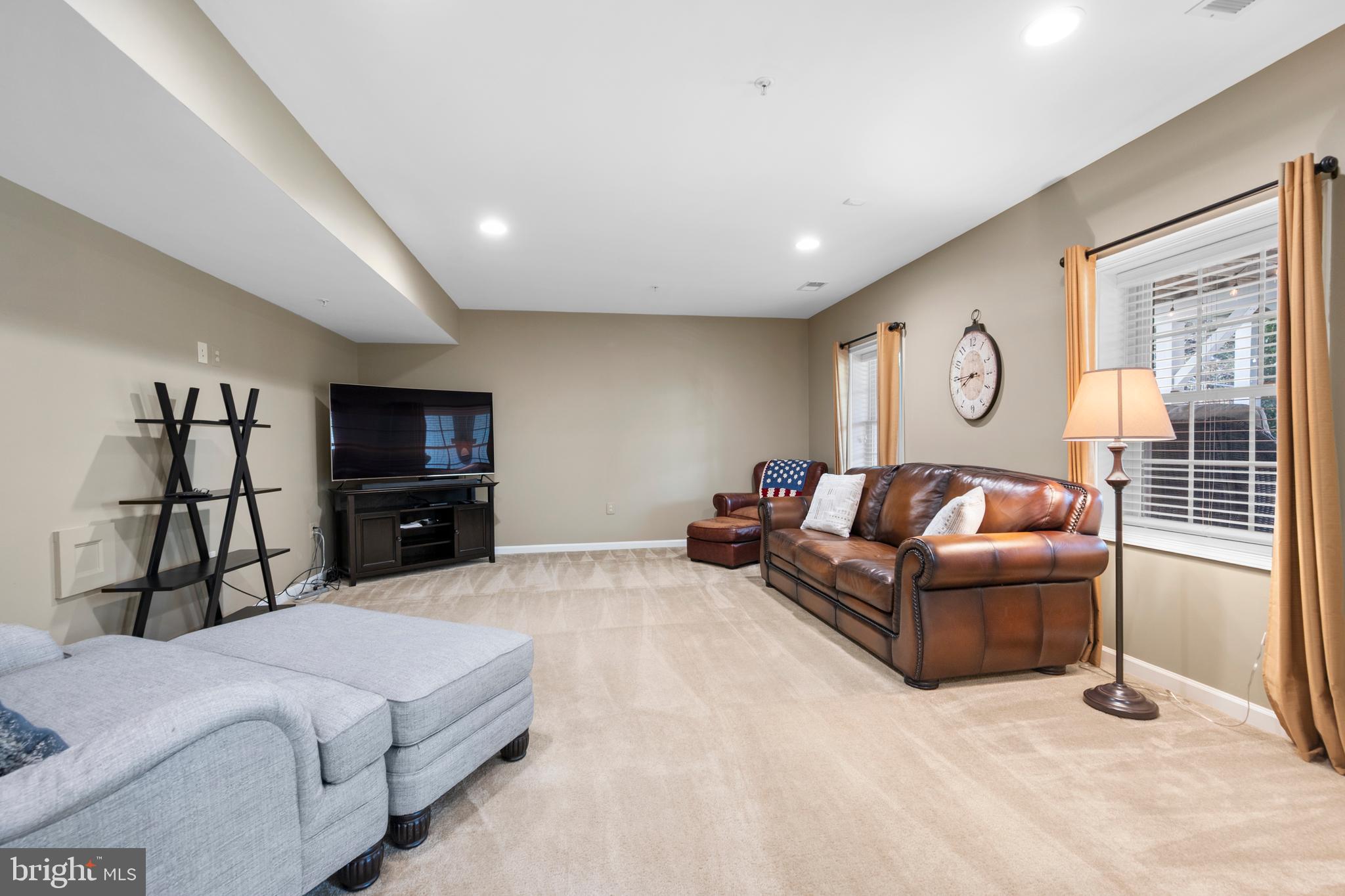 POPLAR RUN - Residential