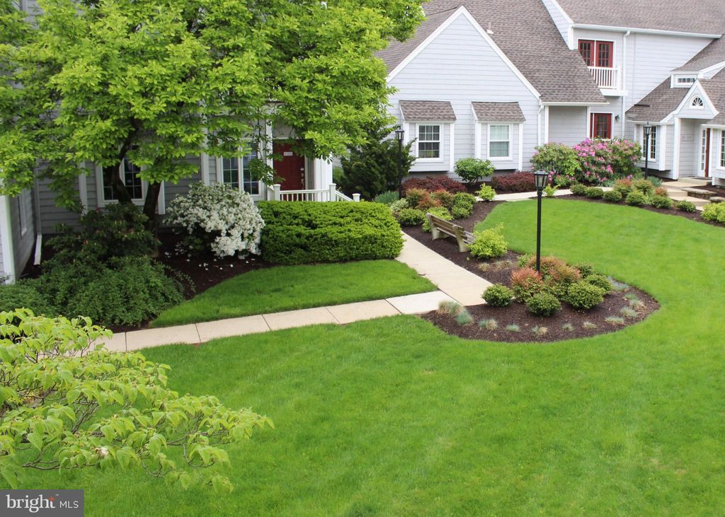 Photo of 22 Mystic Lane #V (B), MALVERN, PA 19355 (MLS # PACT2092034)