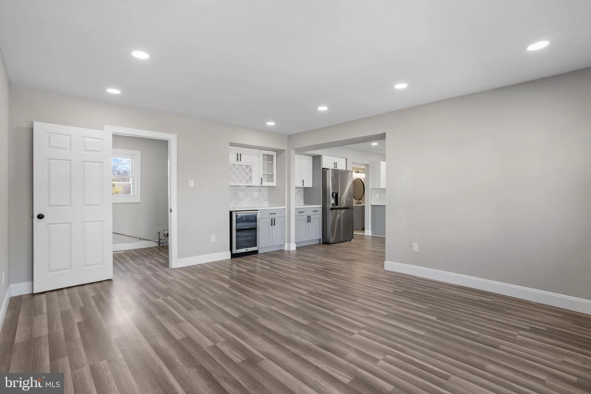 Willingboro, New Jersey 08046, United States, 4 Bedrooms Bedrooms, ,3 BathroomsBathrooms,Residential,Active,91505