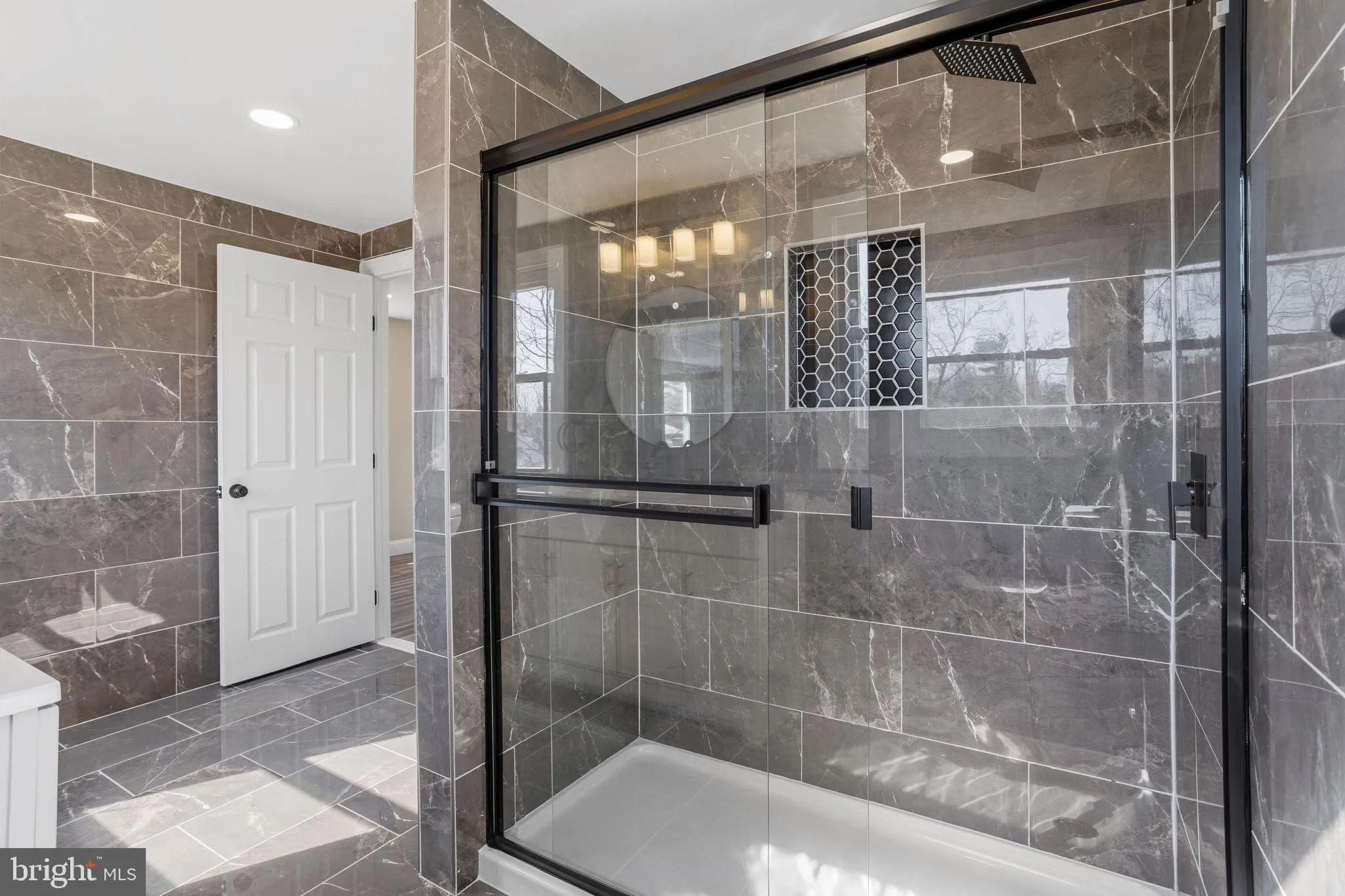 Willingboro, New Jersey 08046, United States, 4 Bedrooms Bedrooms, ,3 BathroomsBathrooms,Residential,Active,91505