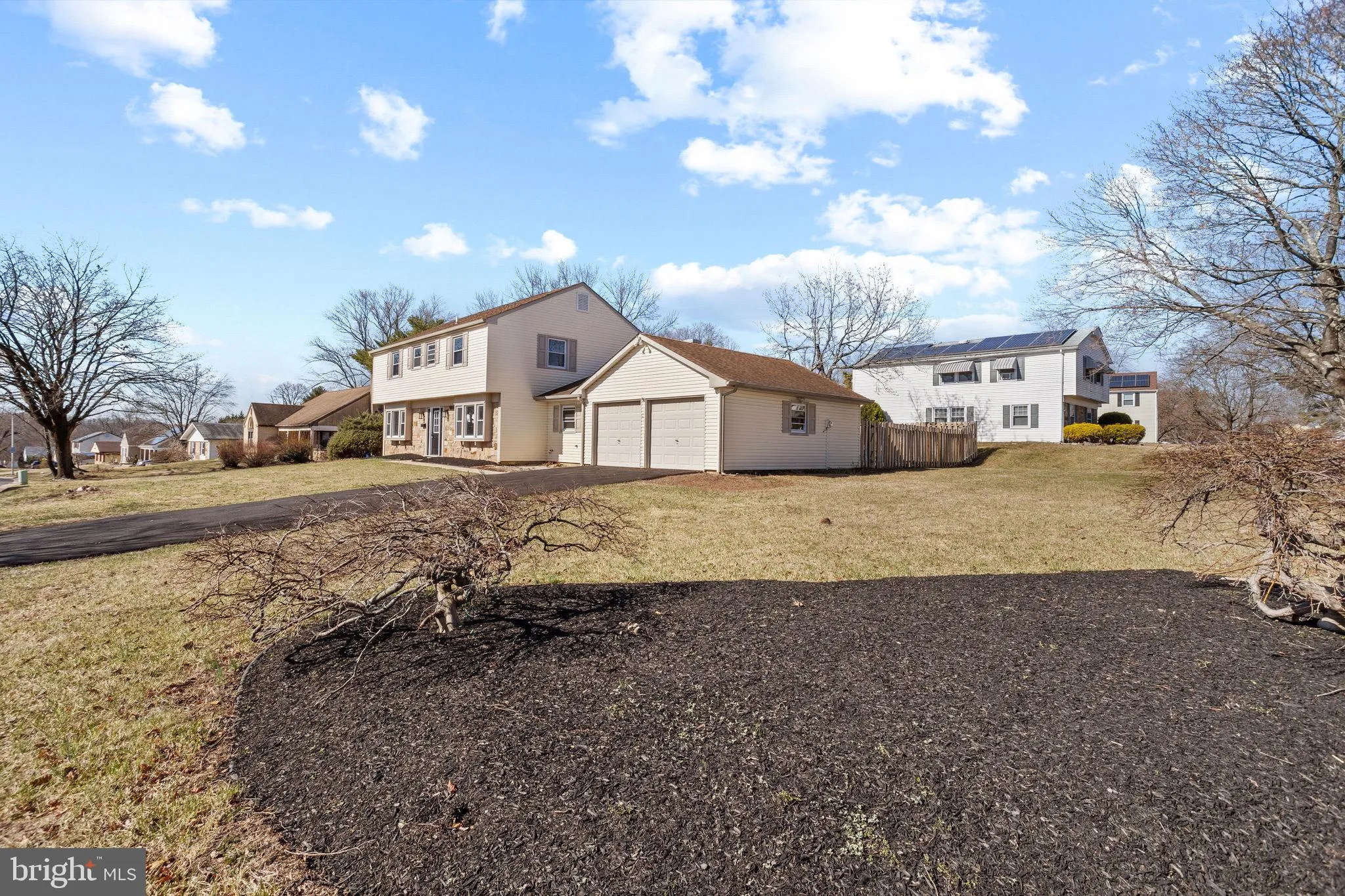 Willingboro, New Jersey 08046, United States, 4 Bedrooms Bedrooms, ,3 BathroomsBathrooms,Residential,Active,91505